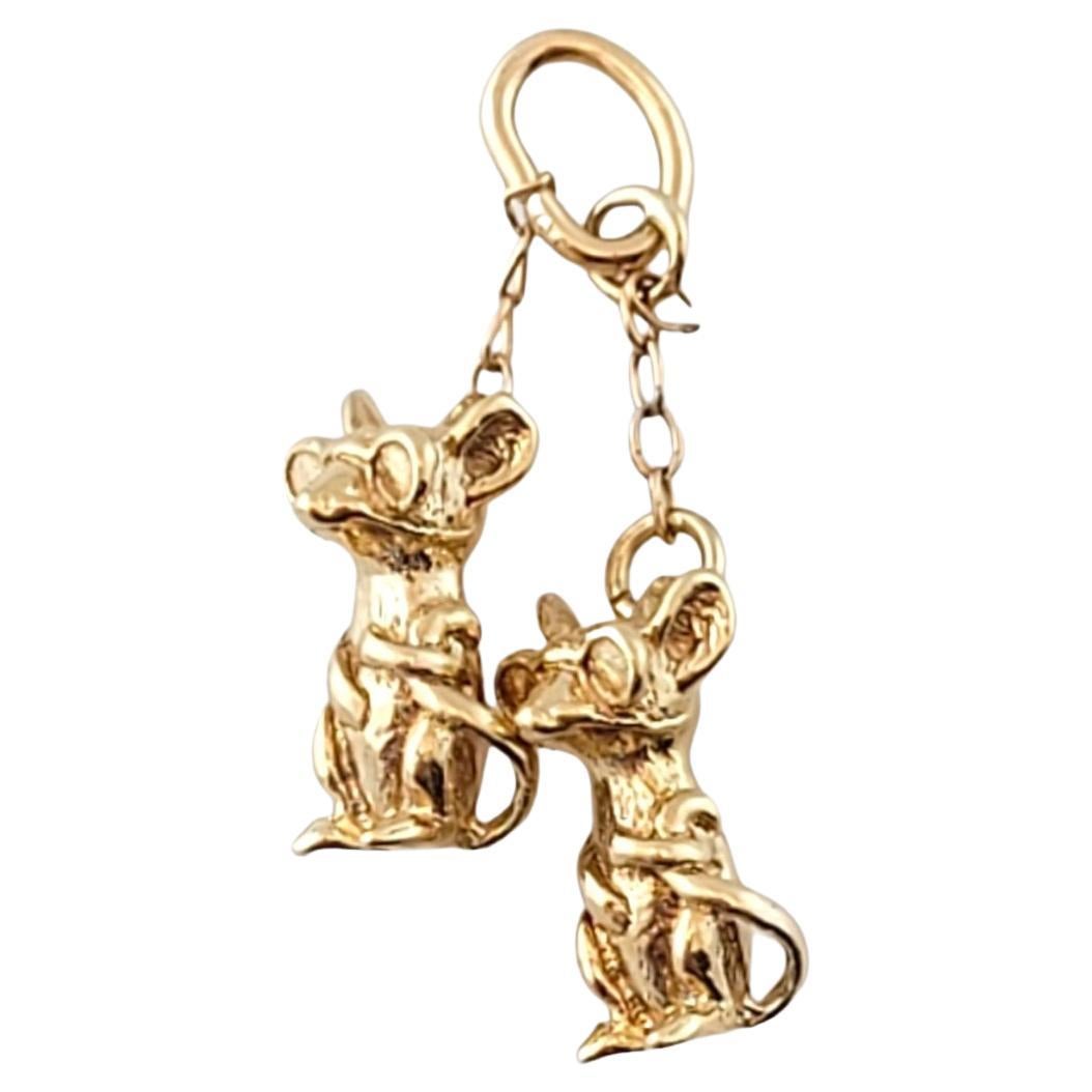 14K Yellow Gold 2 Blind Mice Charm #14316 For Sale