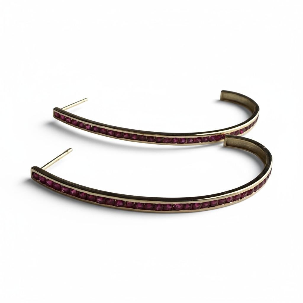 Boucles d'oreilles en or jaune 14K avec rubis 1.86 carats en vente 3