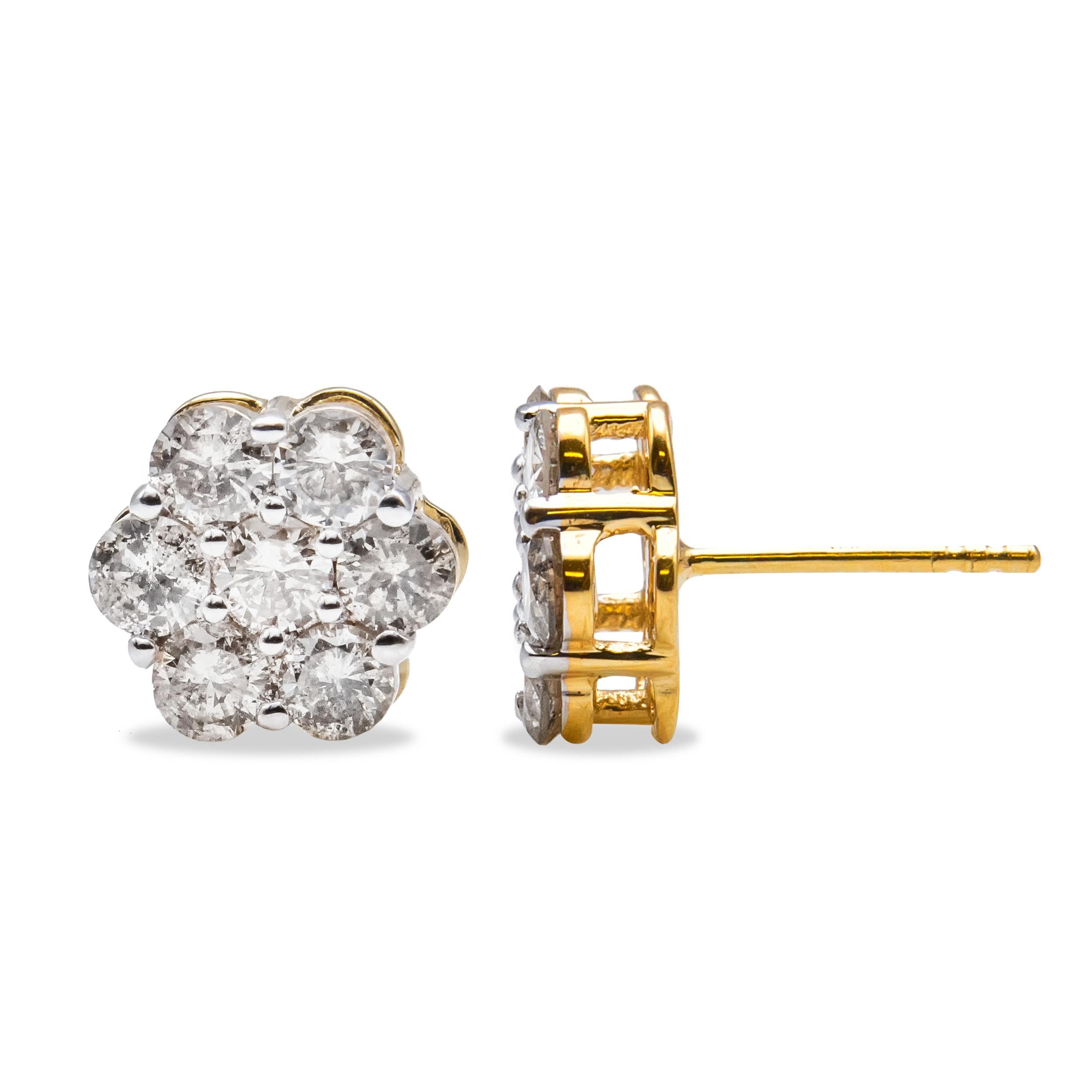 Moderne Clous d'oreilles en or jaune 14 carats avec grappe de diamants à fleurs de 2,0 carats et fermoir à vis en vente