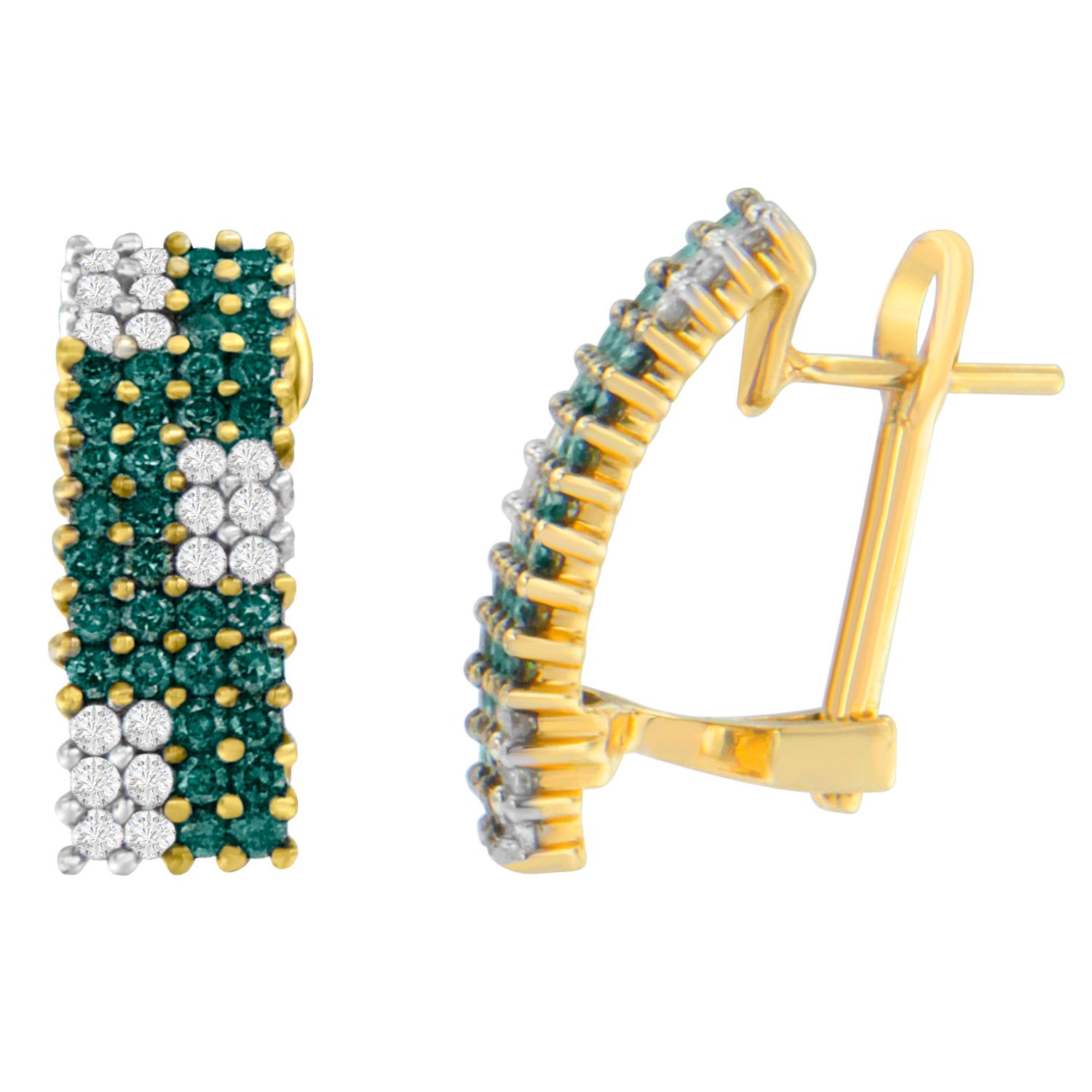 Contemporain Boucles d'oreilles en or jaune 14 carats avec diamants blancs et bleus traités de 2,0 carats en vente