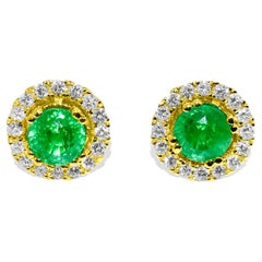14K Yellow Gold, 2.00 Carat Emerald, 0.90 Carat Diamonds, G Color and VS Clarity