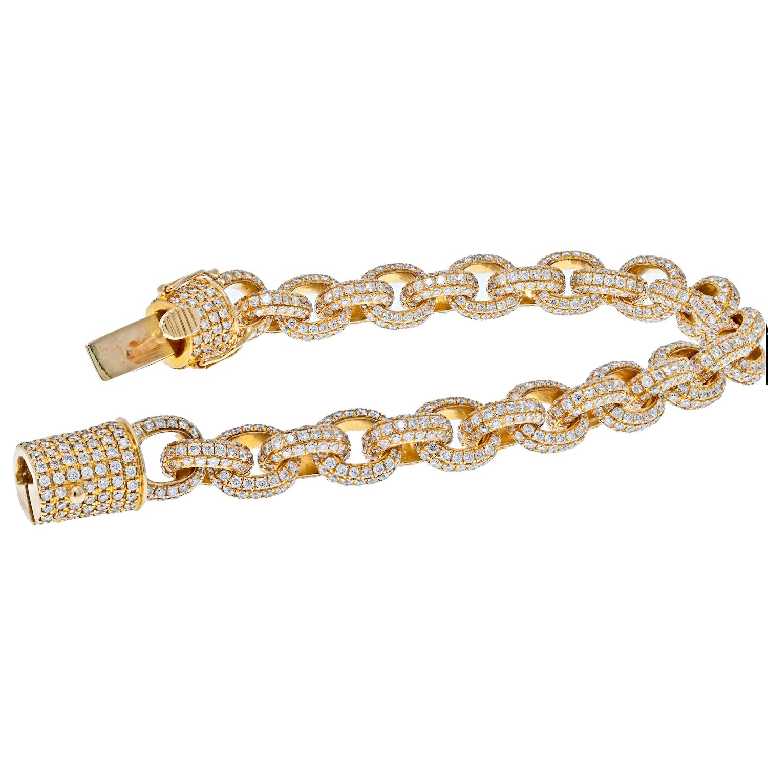 14K Yellow Gold 20.00cts Chunky Diamond Link Bracelet In Excellent Condition For Sale In New York, NY