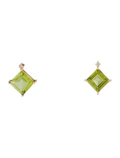 14K Yellow Gold 2.02ctw Peridot 
0.01ctw Diamond Stud Earrings