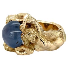 Retro 14k Yellow Gold 20CT Cabochon Blue Star Sapphire Mermaids Holding Up Stone Ring