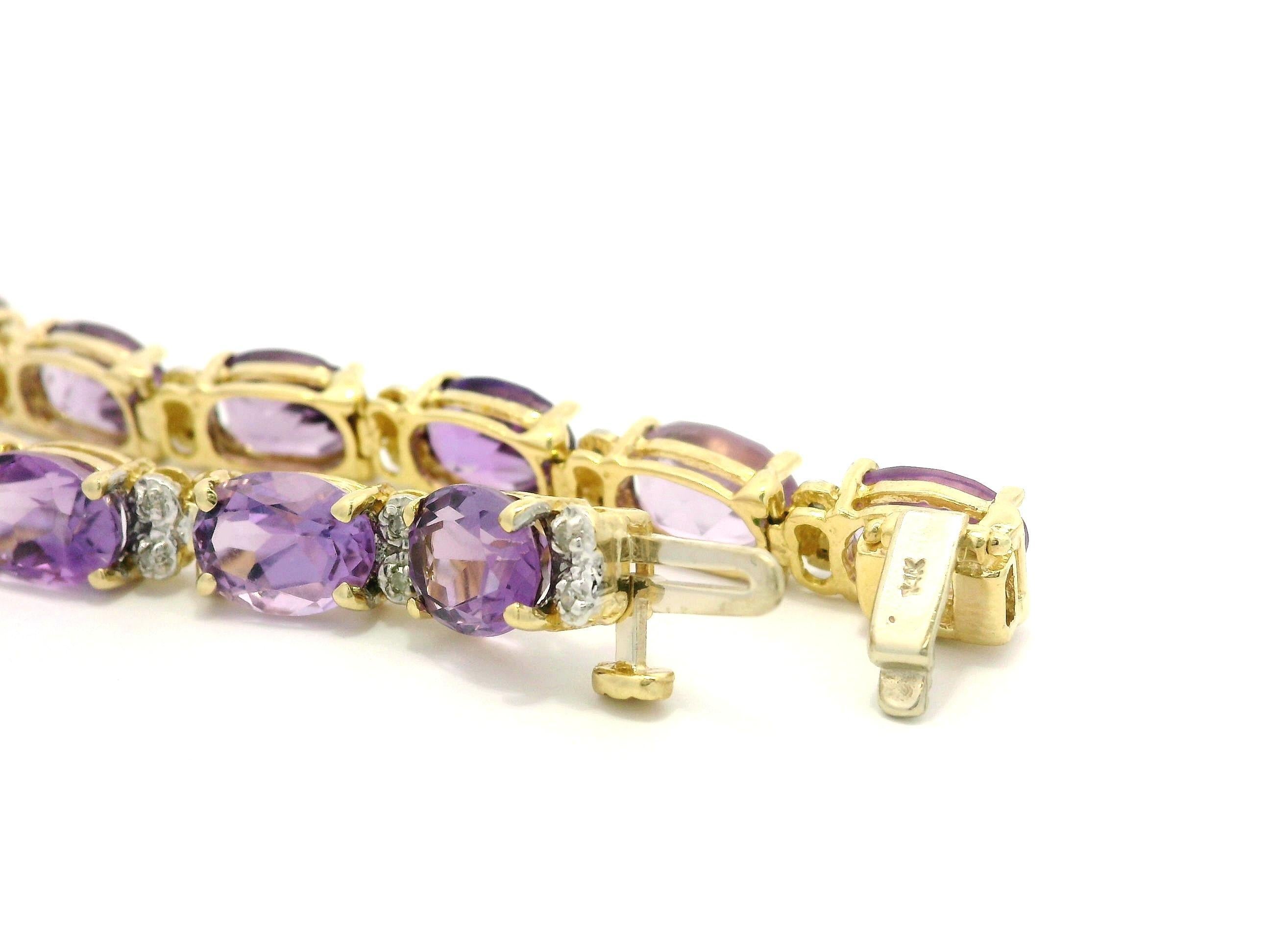 Donna Bracciale tennis in oro giallo 14k 21ctw con ametista ovale alternata e linea di diamanti in vendita