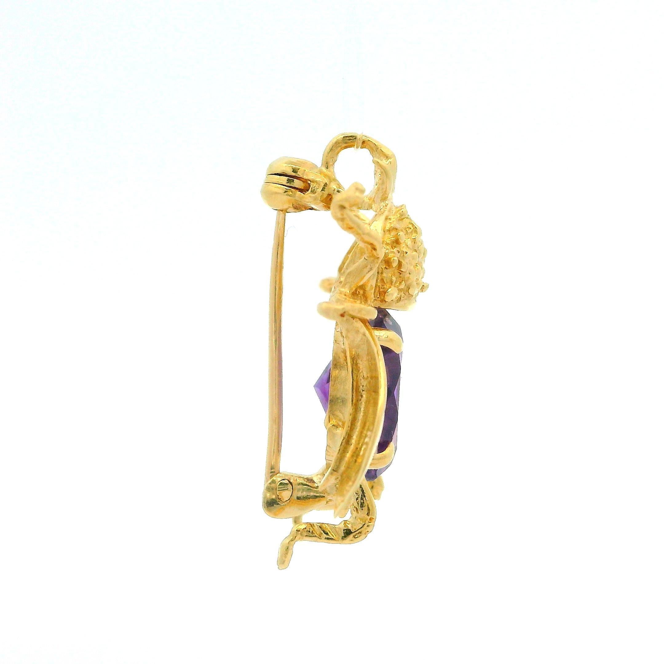 Oval Cut 14k Yellow Gold 2.20ctw Oval Amethyst Honeybee Bee Fly Pin Brooch Pendant For Sale