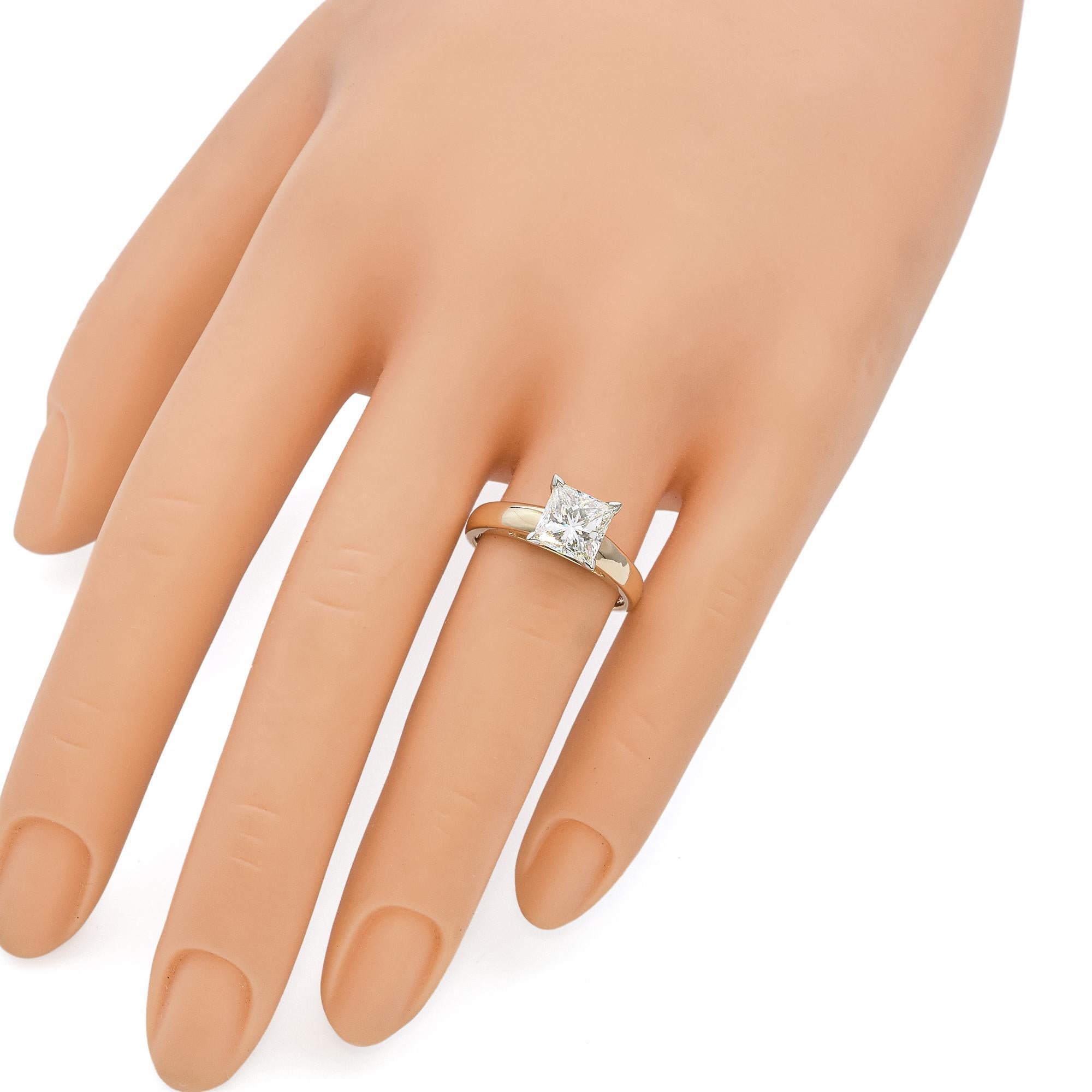 Taille princesse 14k Yellow Gold 2.2ct K VVS2 Diamond Engagement Ring GIA en vente