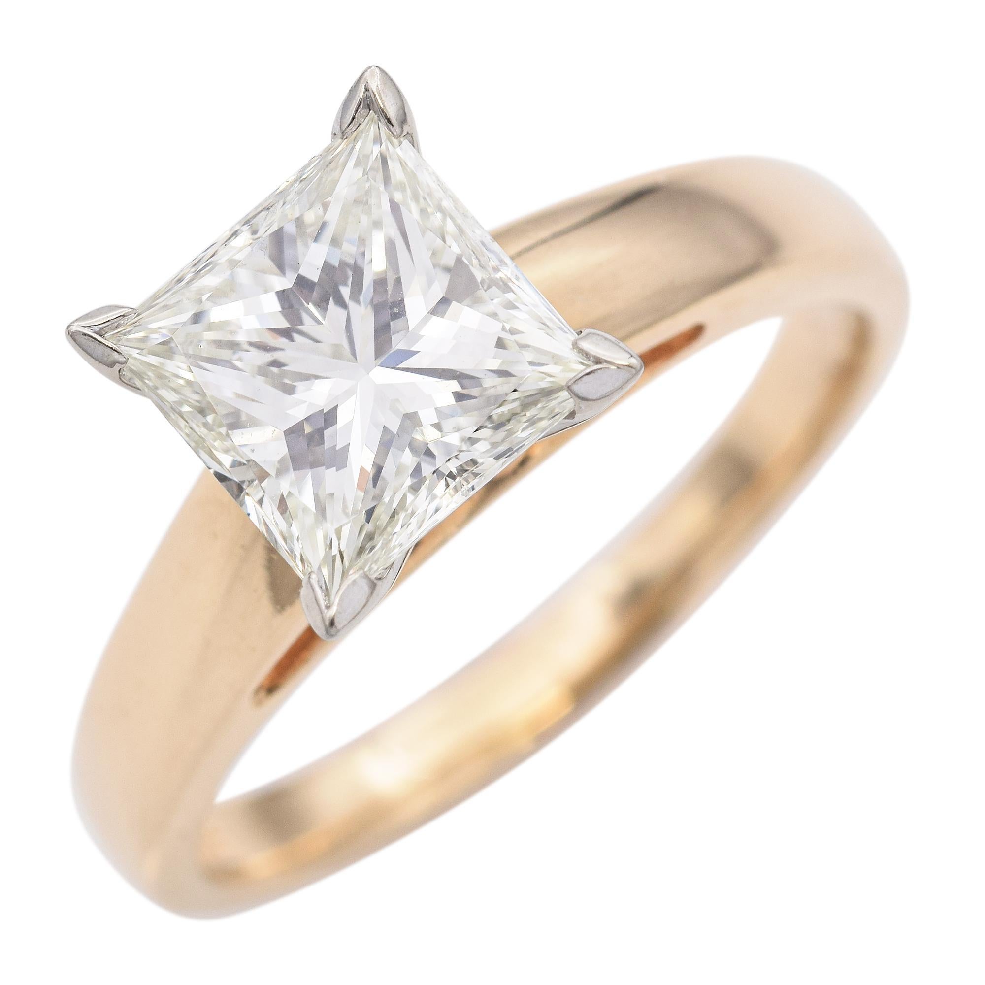 14k Yellow Gold 2.2ct K VVS2 Diamond Engagement Ring GIA Bon état - En vente à New York, NY