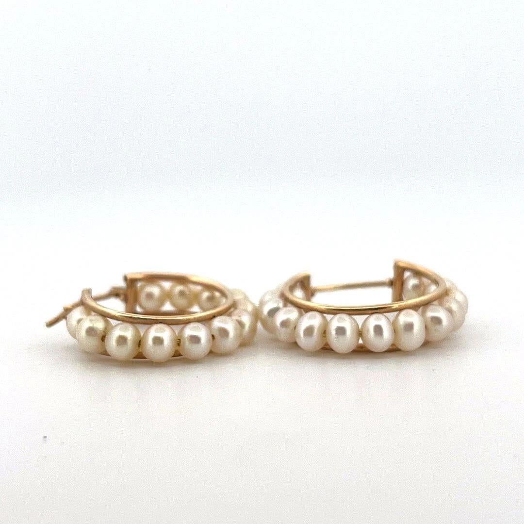 14K Yellow Gold 22mm, 4mm Cultured Freshwater Pearl Hoop Earrings In Excellent Condition For Sale In Carmel By The Sea, CA
