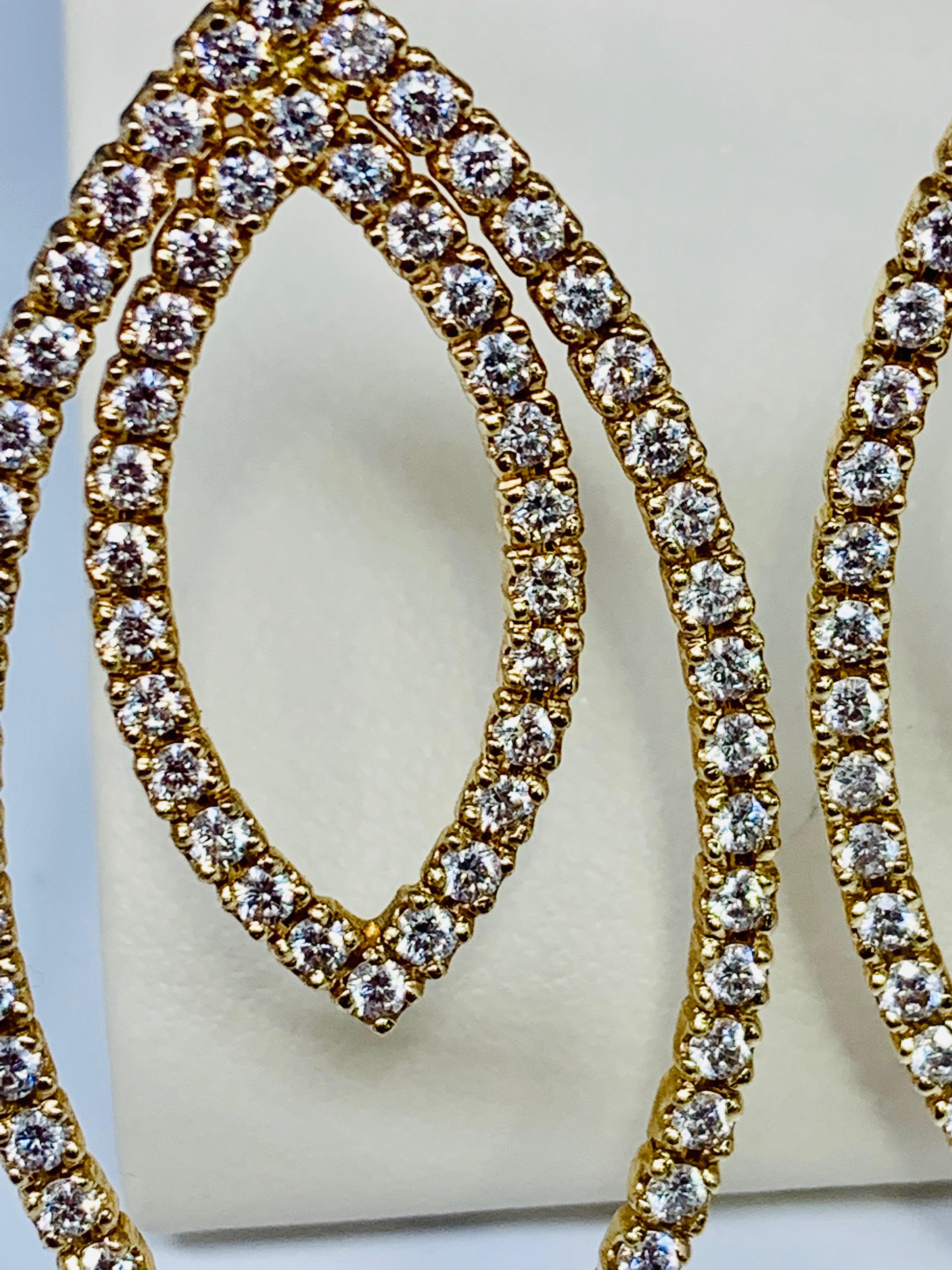 14 Karat Yellow Gold 2.35 Carat Diamond Drop Earrings For Sale 1