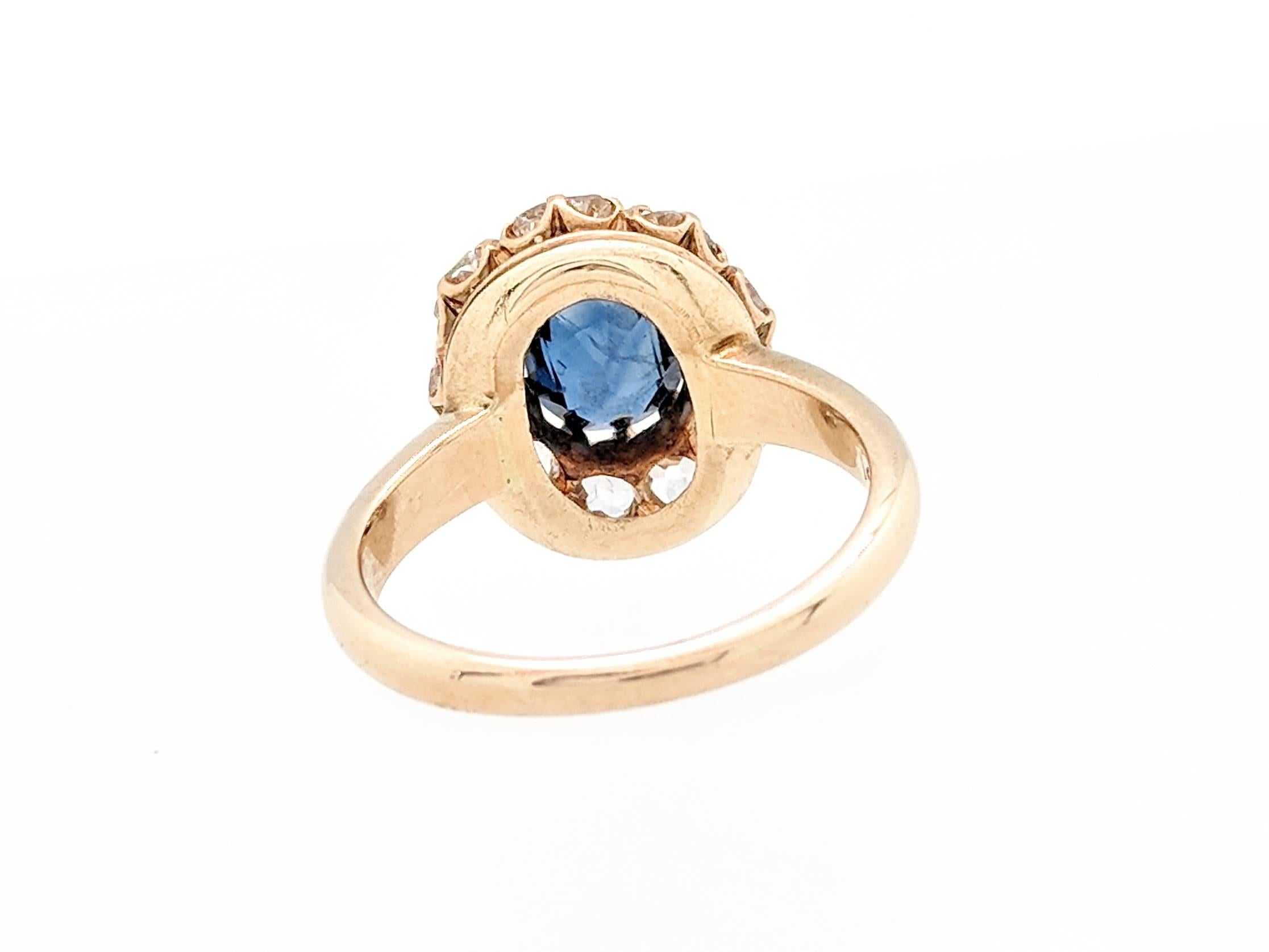 14 Karat Yellow Gold 2.35 Carat Sapphire and Diamond Estate Ring In Excellent Condition For Sale In Gainesville, FL