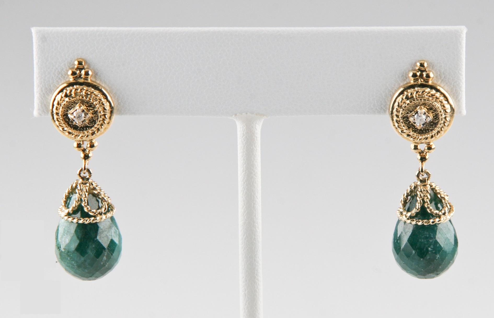 14k Yellow Gold 25 Carat Briolette Emerald & 0.04 Carat Diamond Dangle Earrings In Good Condition For Sale In Sherman Oaks, CA