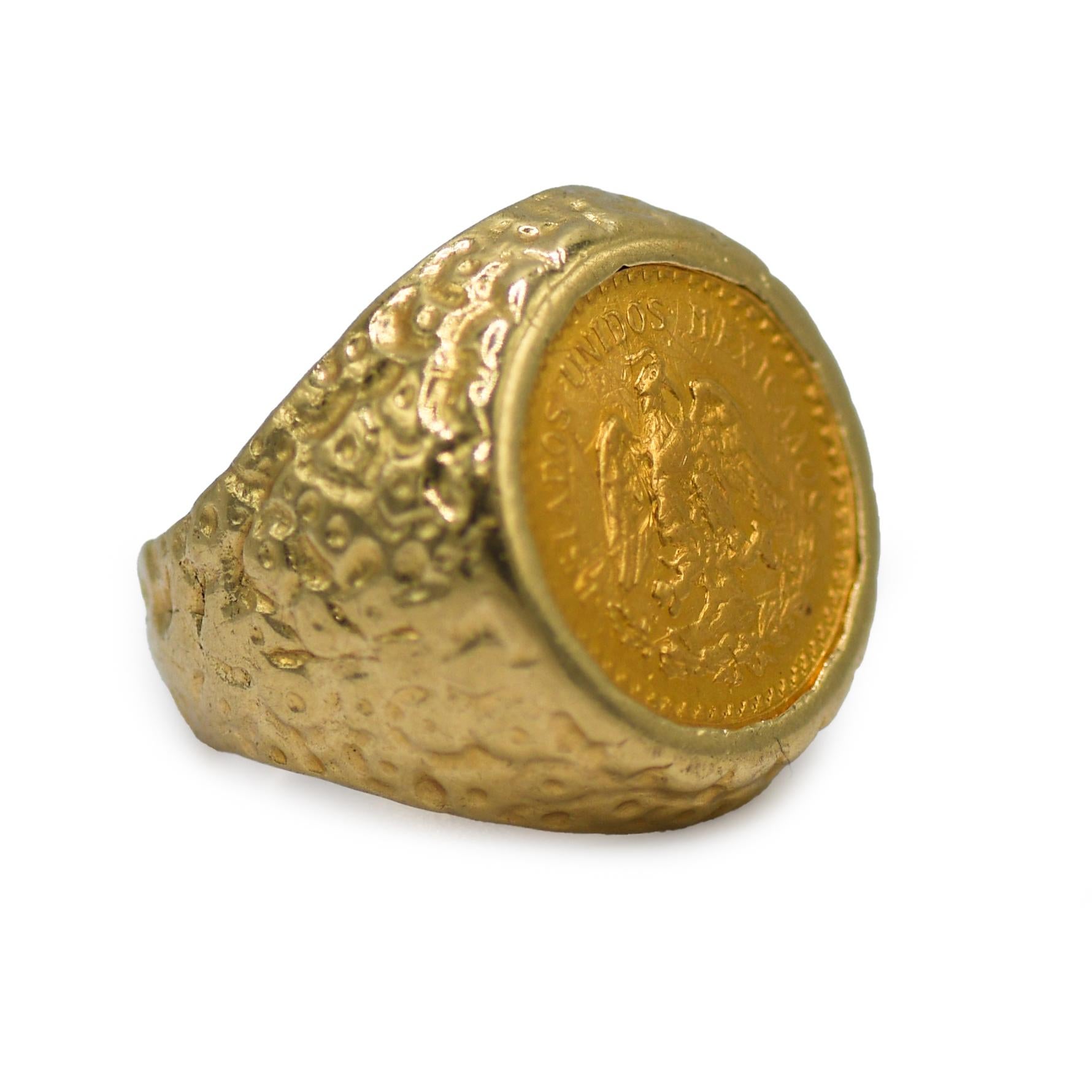 14K Yellow Gold 2.5 Pesos Coin Ring

Introducing our stunning 14K Yellow Gold 2.5 Pesos Coin Ring – a masterpiece of elegance and craftsmanship that beautifully blends rich history with modern sophistication. This exquisite piece is designed to