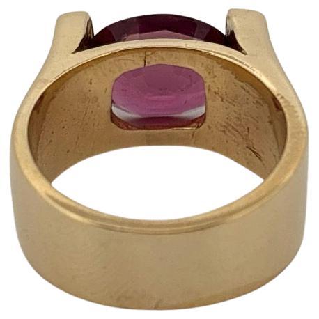 Taille ovale Bague en or jaune 14K avec tourmaline rose ovale de 2,50 carats en vente