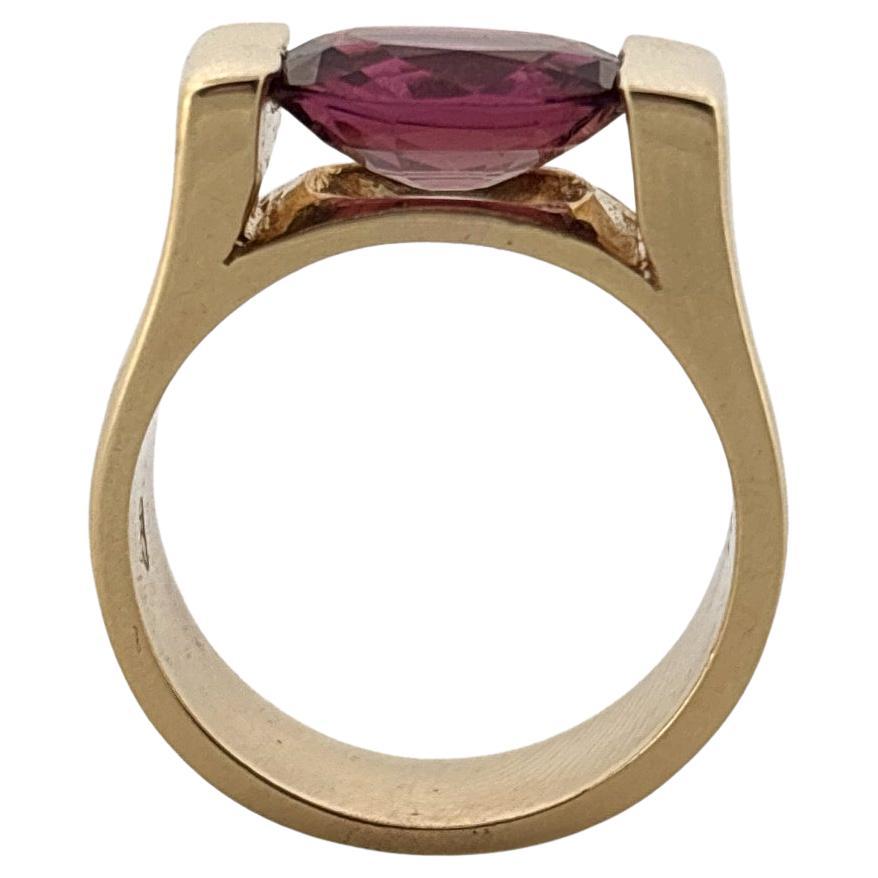 Bague en or jaune 14K avec tourmaline rose ovale de 2,50 carats en vente 2