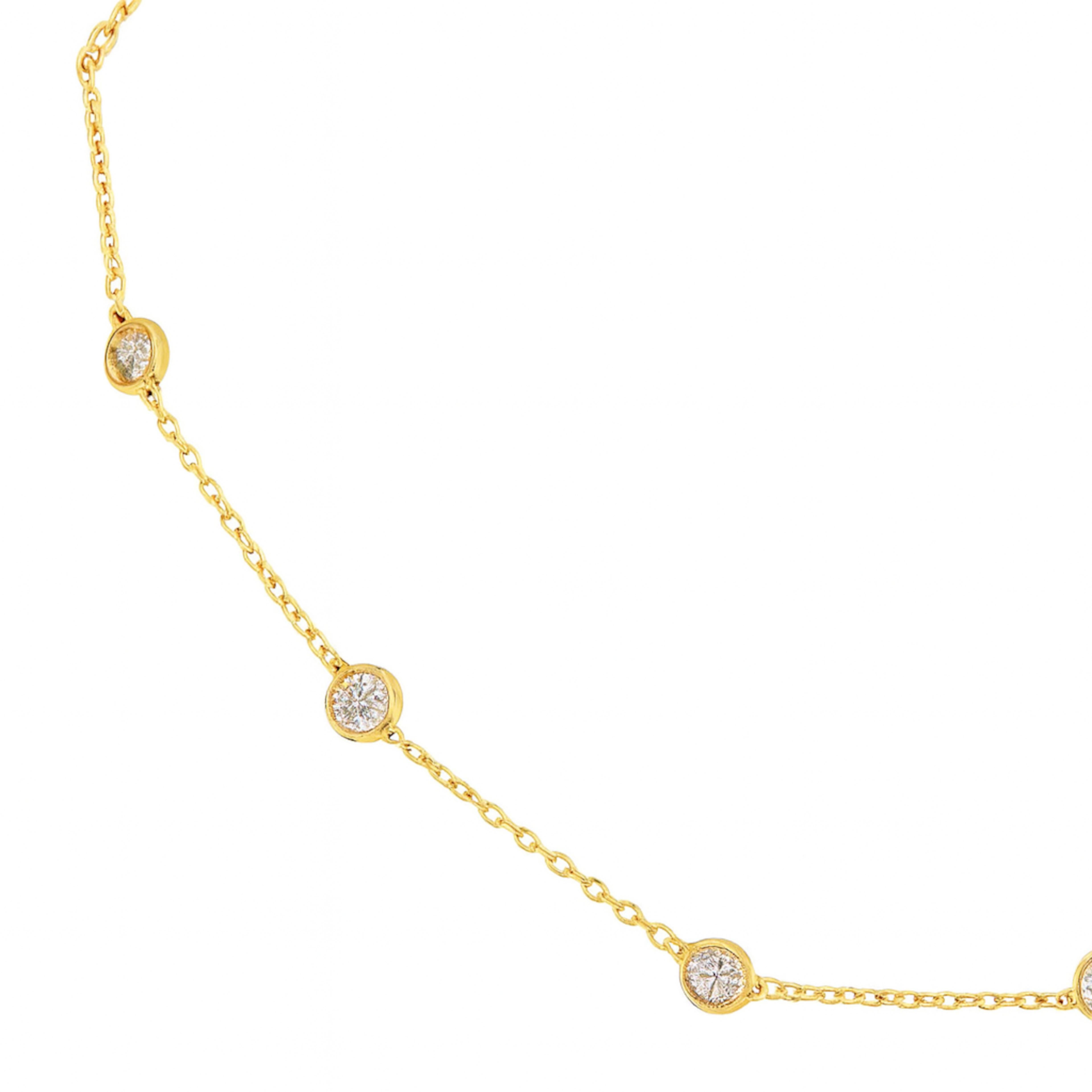 Collar de oro amarillo de 14 quilates con diamantes engastados en bisel de 2,53 quilates

Con un diseño elegante y atemporal, esta gargantilla con diez diamantes naturales de talla brillante redonda engastados en bisel en oro amarillo de 14