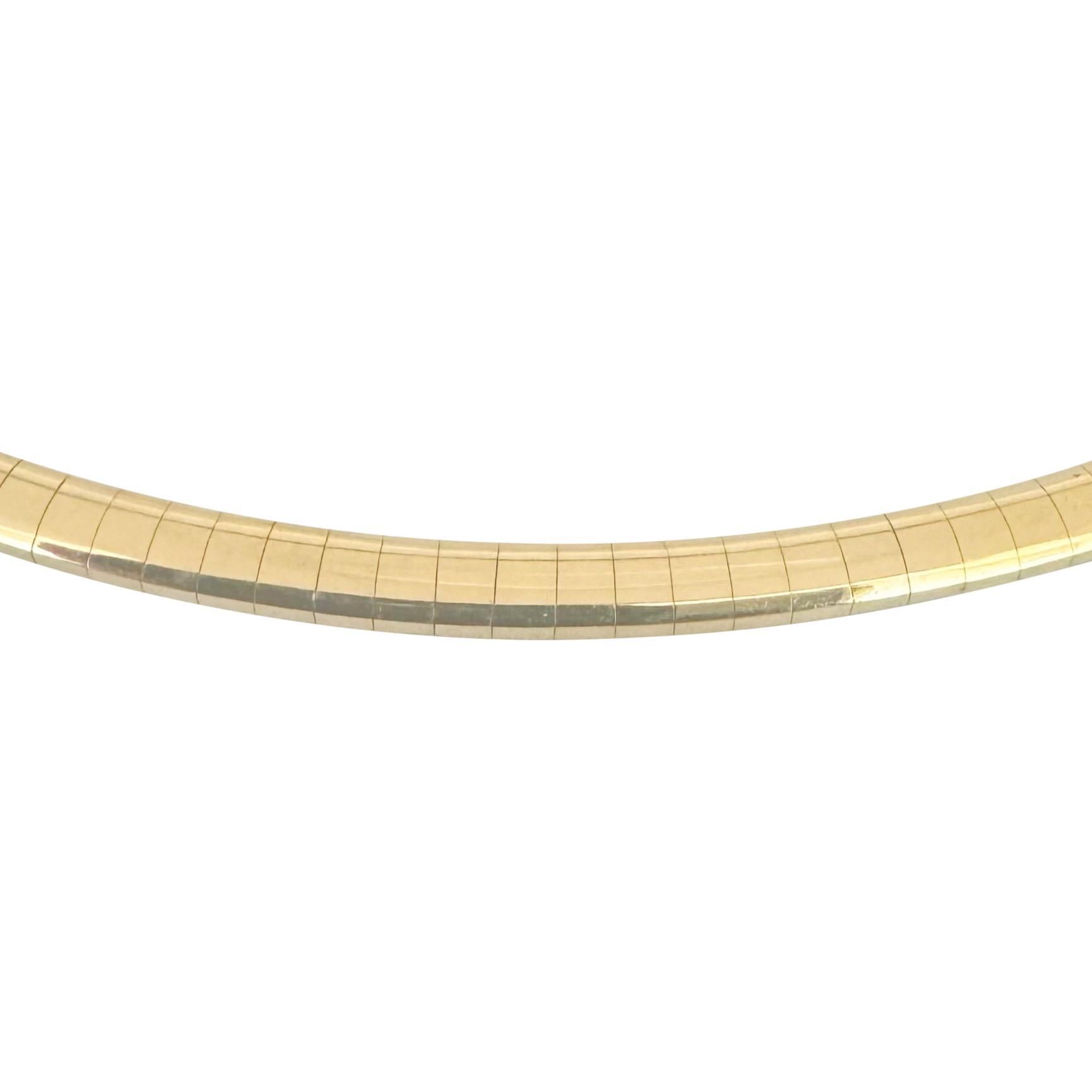 14k Yellow Gold 26.7g Solid Ladies 6mm Omega Necklace Italy 16