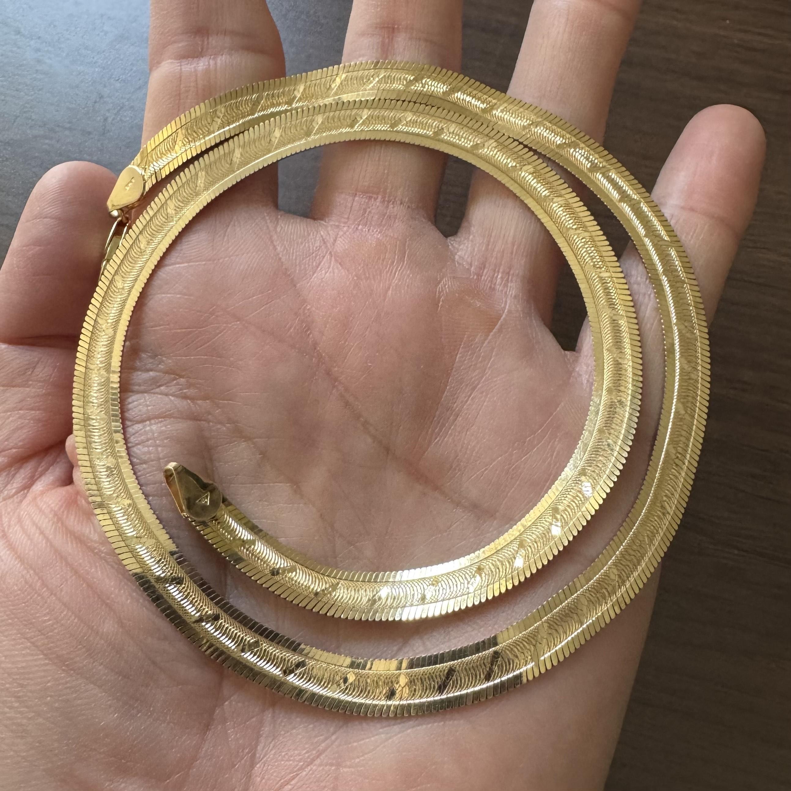 Zustand:  Ausgezeichneter Condit, Professionell gereinigt und poliert
Metall: 14k Gold (markiert und professionell getestet)
Gewicht: 26g
Länge: 20 Zoll
Breite: 7 mm
Verschluss:  Karabinerhaken
Markierungen: 