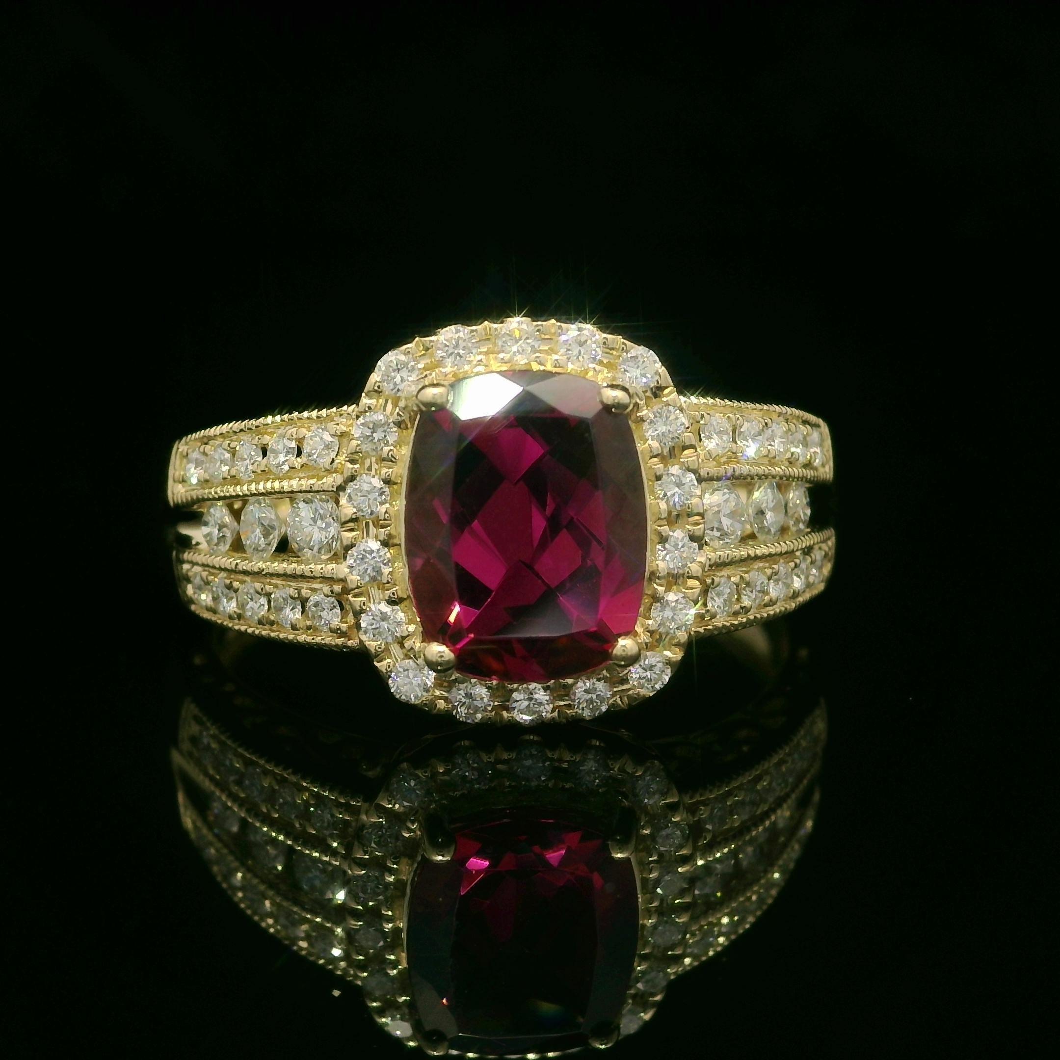 Women's 14k Yellow Gold 2.75ctw Tourmaline w/ Diamond Halo Statement Cocktail Ring For Sale