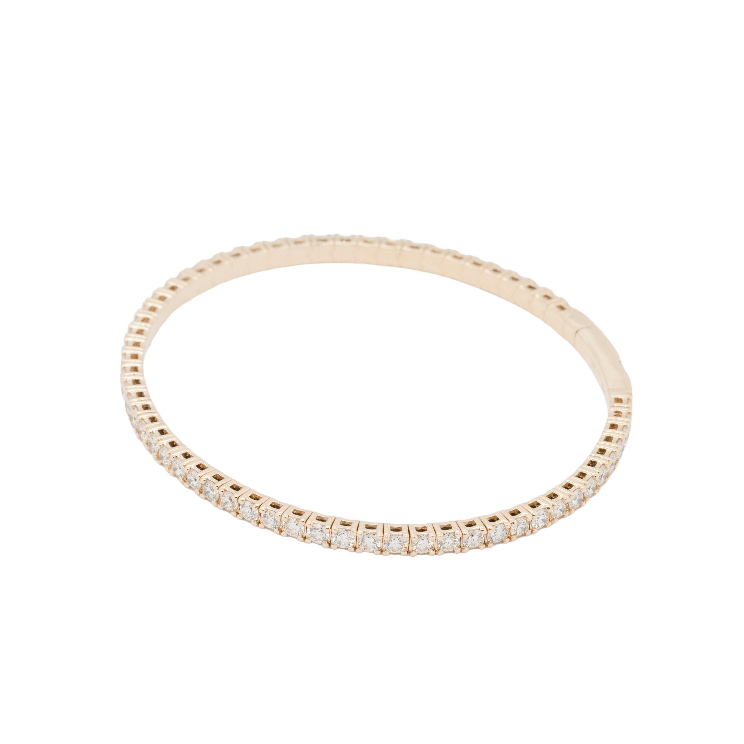 Taille ronde Bracelet jonc extensible style tennis en or jaune 14 carats avec diamants naturels de 2,81 carats en vente
