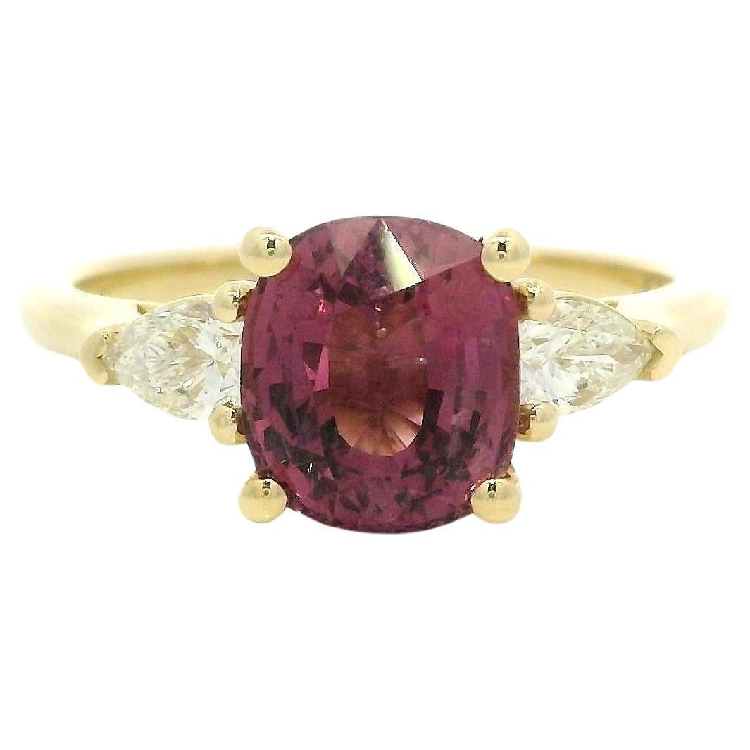 14k Yellow Gold 2.84ctw GIA Cushion Purplish Pink Spinel Pear Diamond Sides Ring For Sale