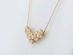 14K Yellow Gold 2.93 Cts Diamond Floral Cluster Curved Necklace
