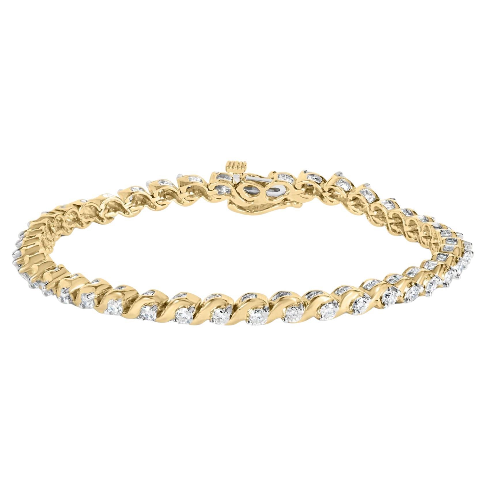 Bracelet à maillons en or jaune 14K 3 1/8 Cttw Diamond Swirl en vente