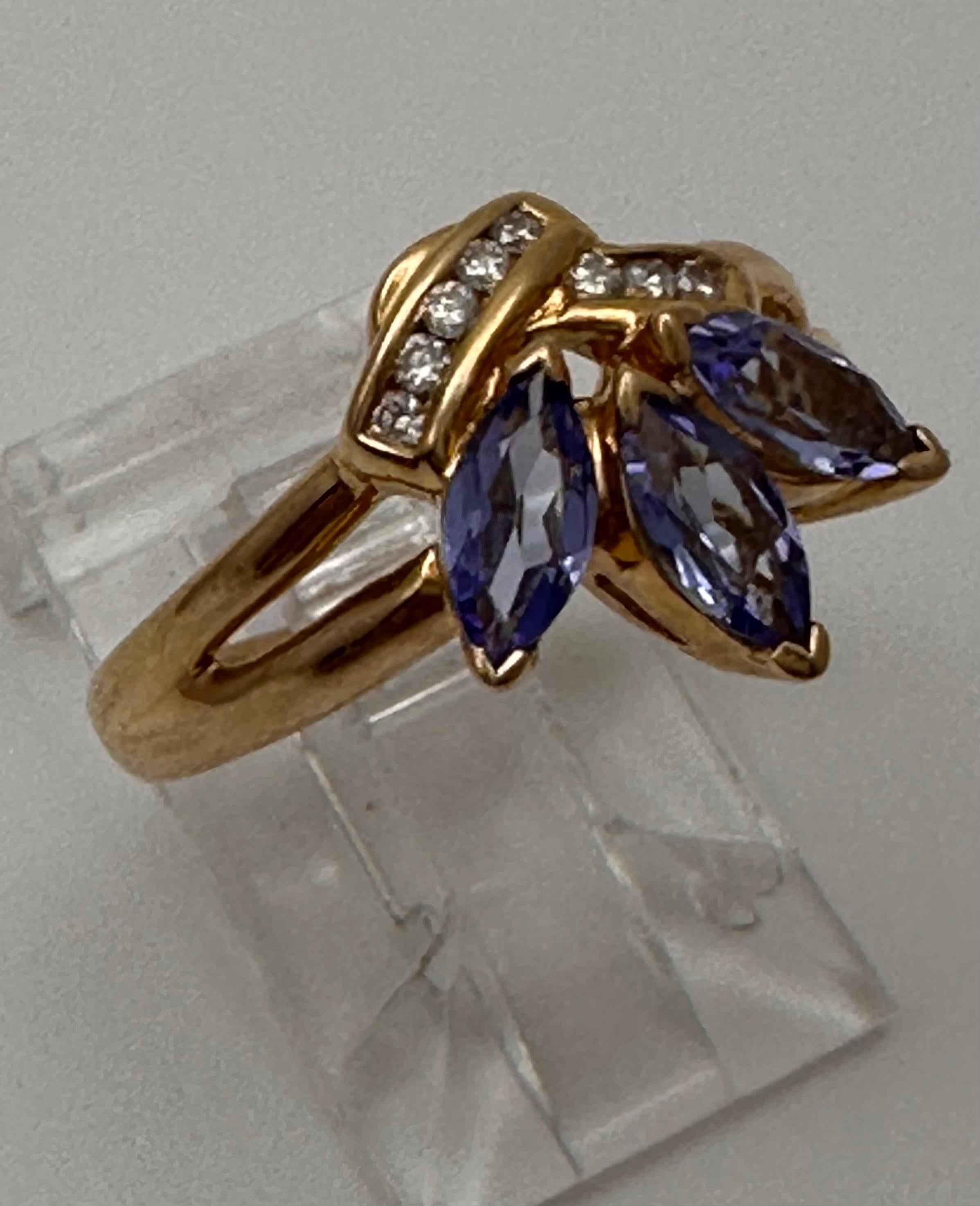 Modern 14k Yellow Gold - 3 - 3mm x 6mm Marquise Tanzanite 8 Diamonds Ring Size 5 3/4 For Sale