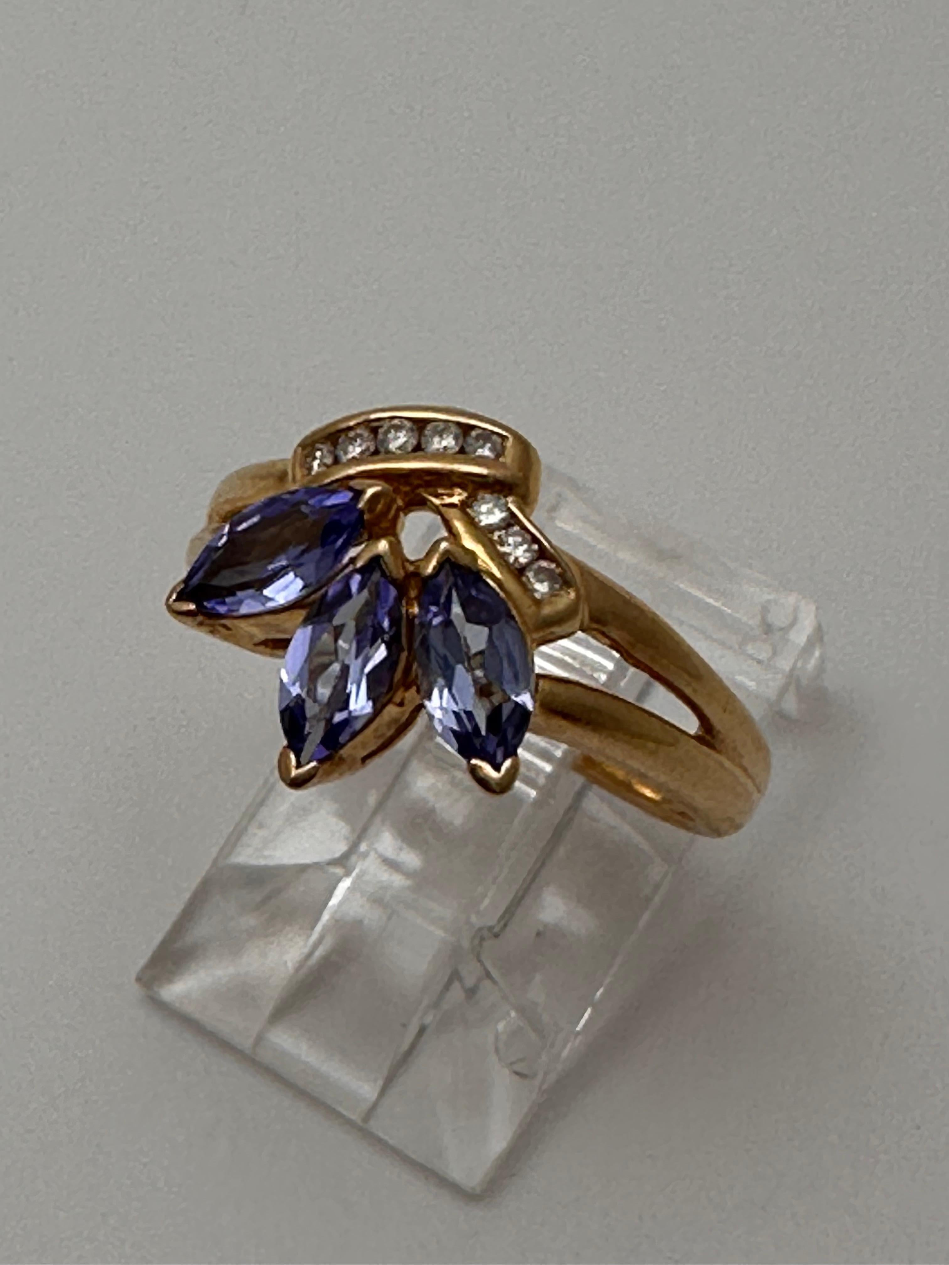Women's 14k Yellow Gold - 3 - 3mm x 6mm Marquise Tanzanite 8 Diamonds Ring Size 5 3/4 For Sale