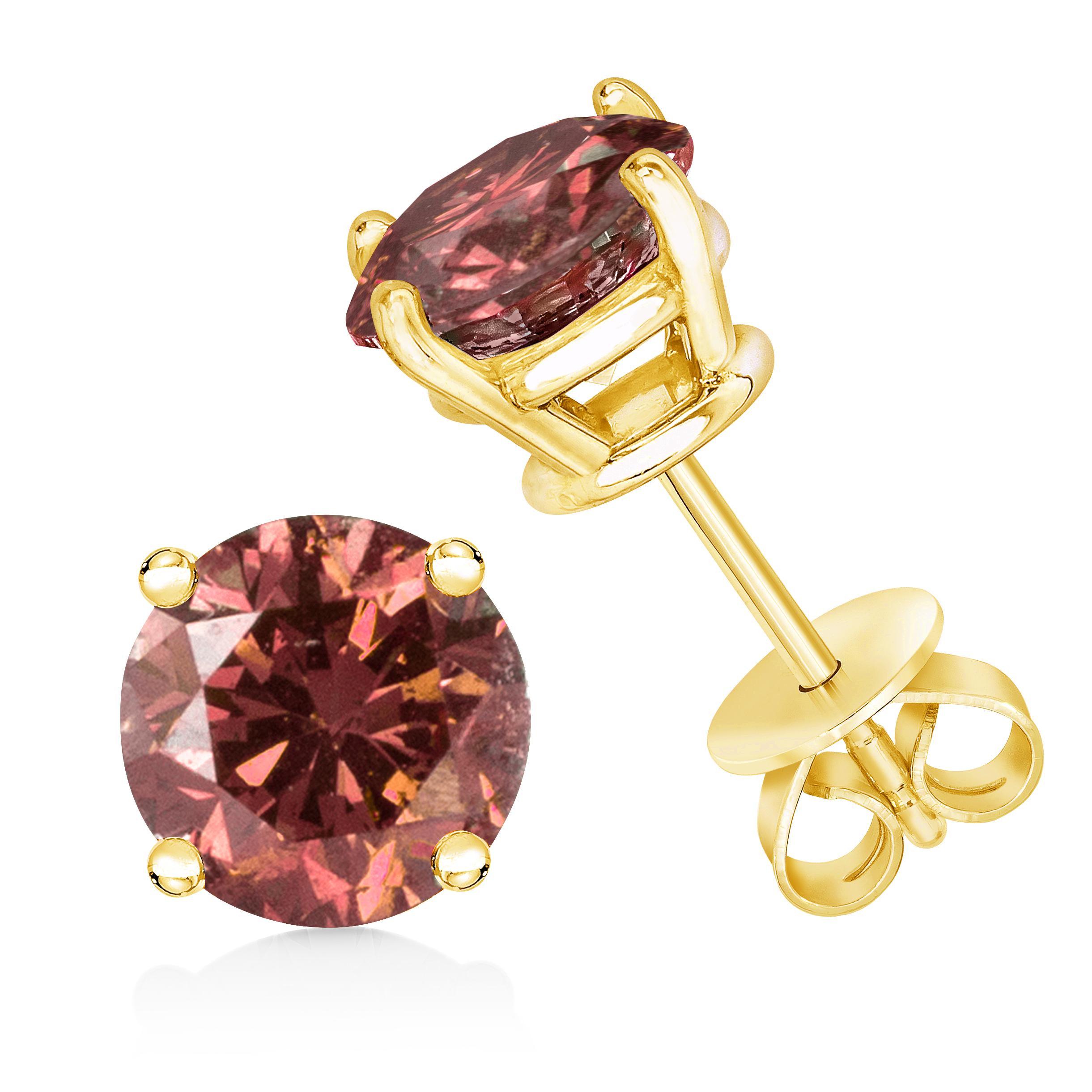 Contemporary 14K Yellow Gold 3/4 Carat Round-Cut Pink Diamond Solitaire Stud Earrings For Sale
