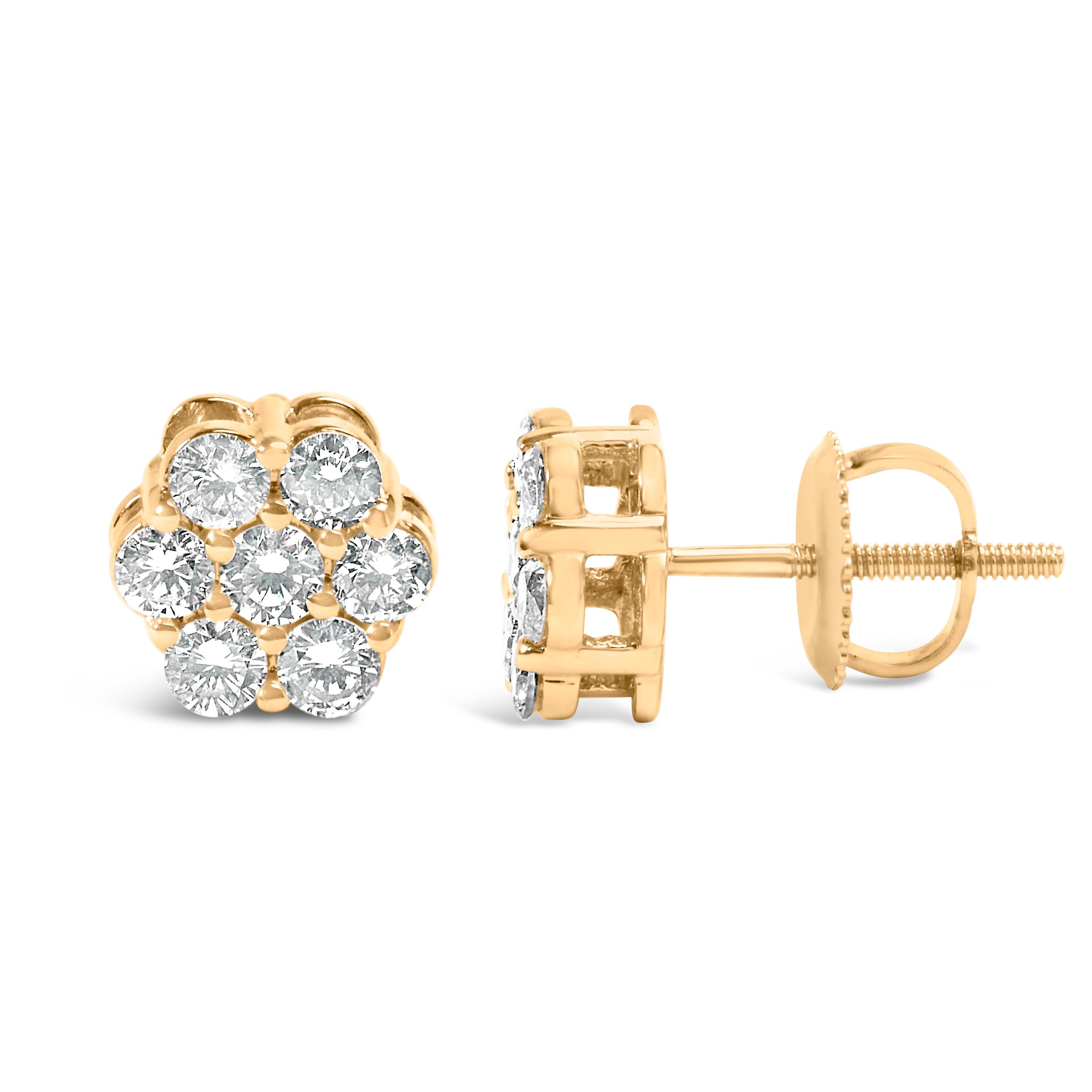 Moderne Boucles d'oreilles en or jaune 14K 3/4 Cttw 7 Stone Floral Cluster Diamond Ears en vente
