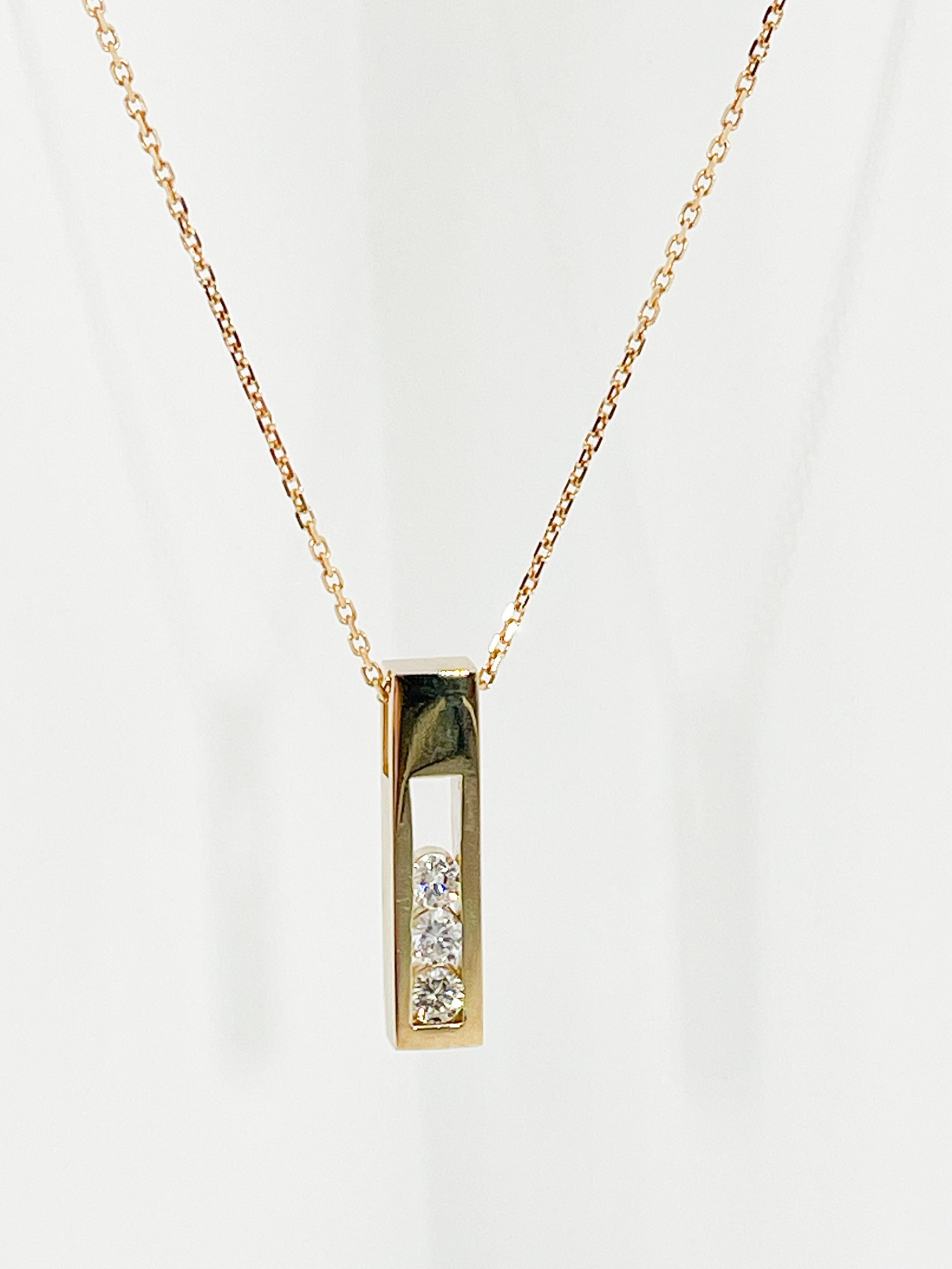 Round Cut 14K Yellow Gold 3 Diamond .50 CTW Drop Necklace For Sale