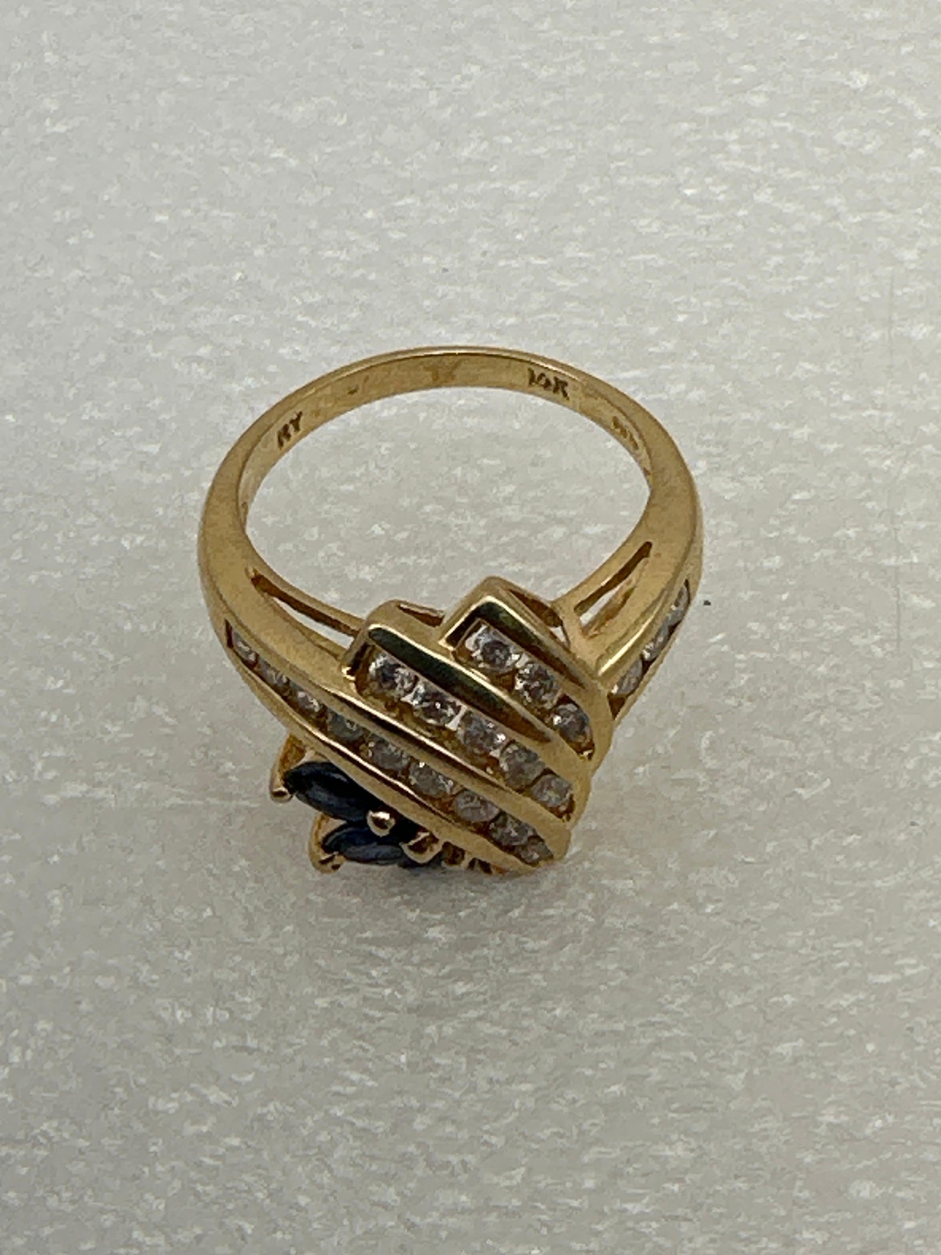 14k Yellow Gold  3 Marquise Sapphires 20 Round Diamonds Cocktail Ring ~ Sz 6 3/4 In Excellent Condition For Sale In Las Vegas, NV