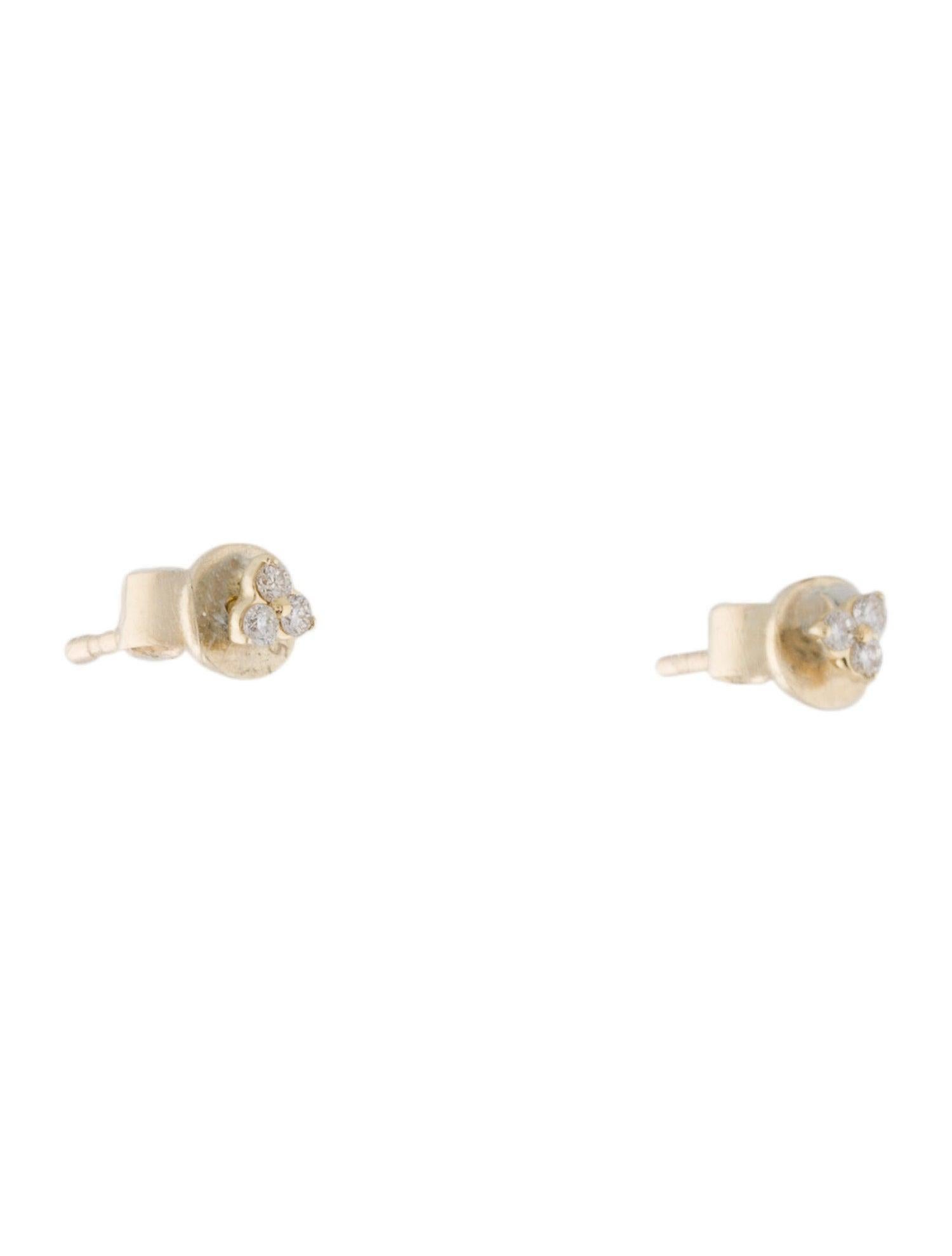 Contemporary 14K Yellow Gold 3 Stone 0.05ct Diamond Stud Earrings for Her For Sale