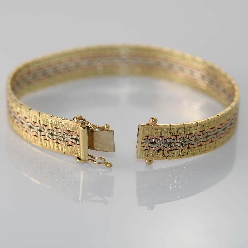 14K Yellow Gold 3 Tone Bracelet, 22.5gr In Excellent Condition For Sale In Laguna Beach, CA