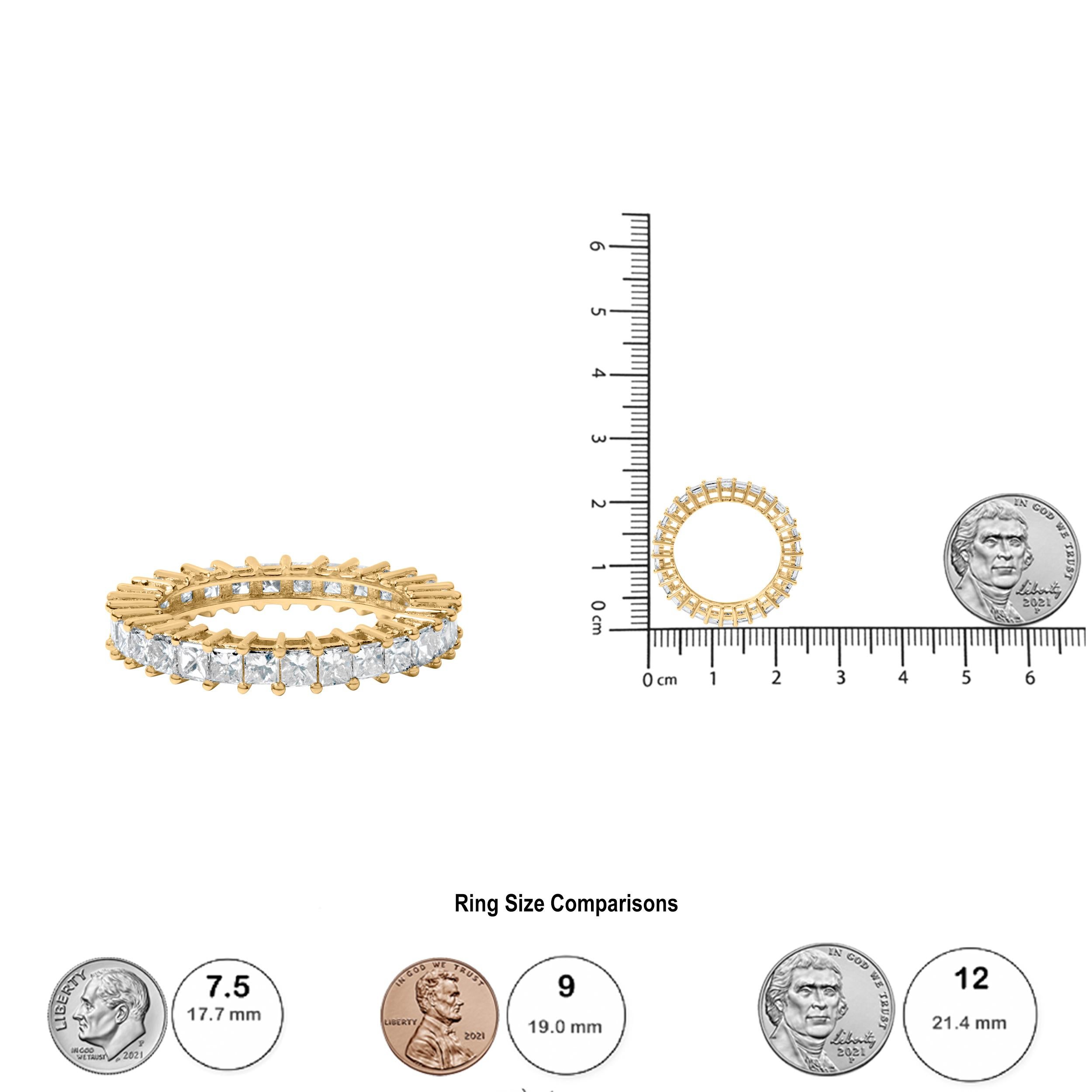 Bague d'éternité en or jaune 14K 3.0 Cttw Shared Prong-Set Princesse Diamant Pour femmes en vente