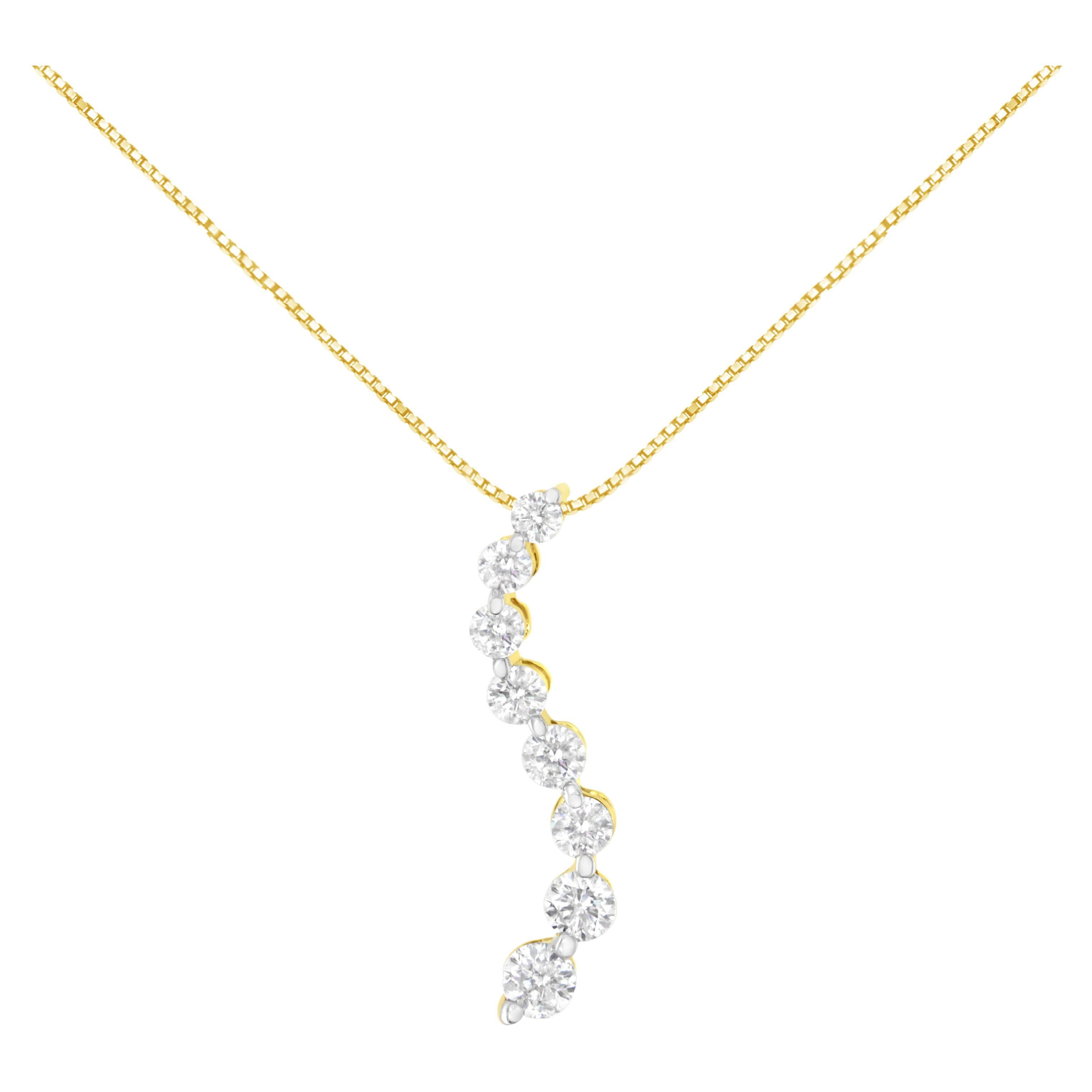 14k Yellow Gold 3.00 Carat Diamond Journey Pendant Necklace For Sale