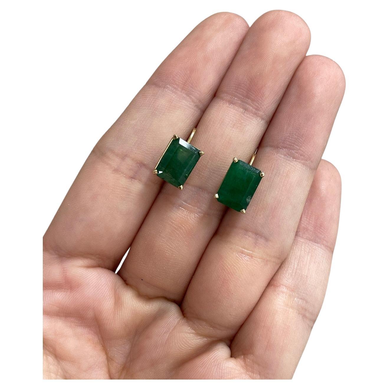 14K Yellow Gold 3.43tcw Dark Rare Green Emerald Cut Natural Emerald Statement For Sale