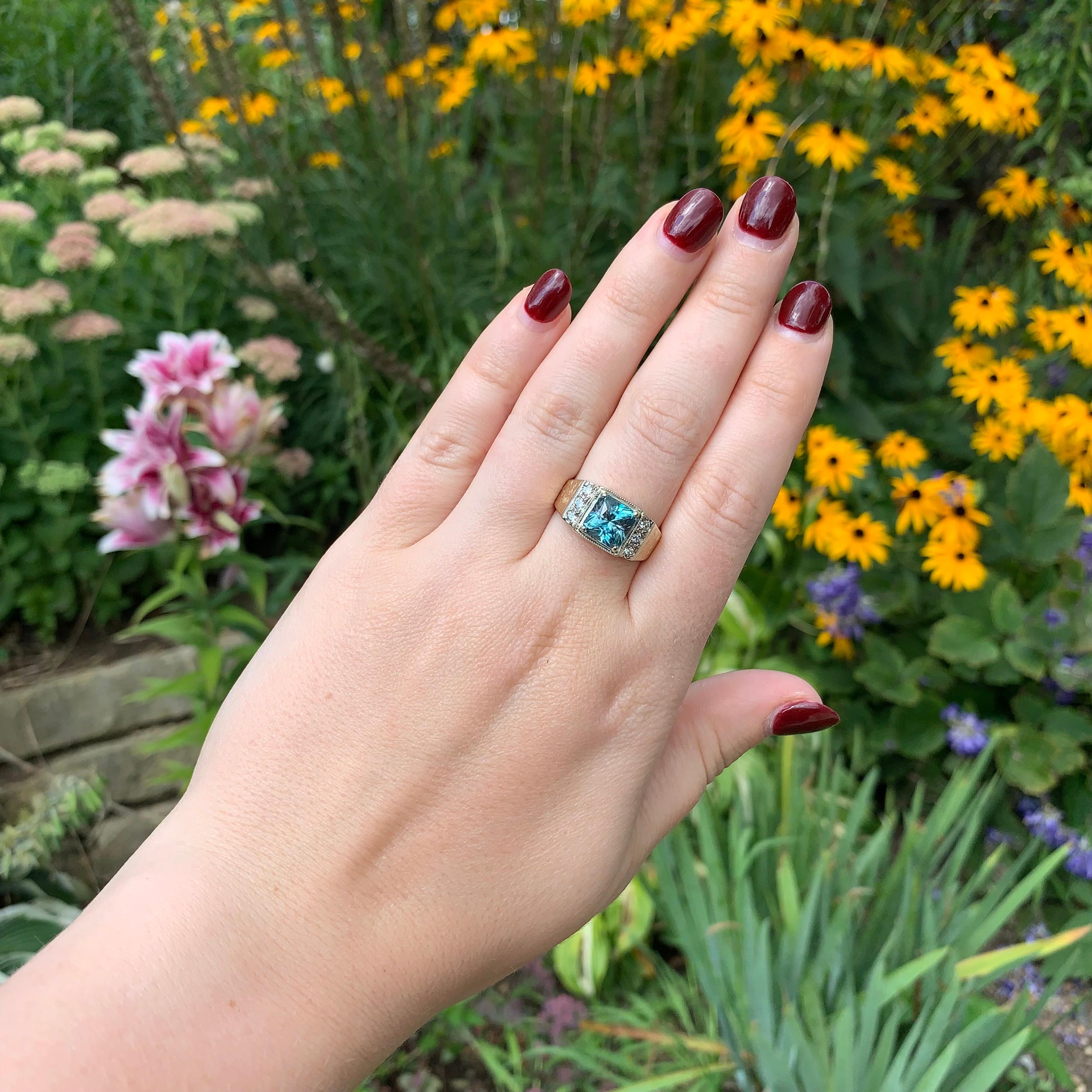14K Gelbgold 3,55 Karat Blauer Zirkon Herrenring mit Diamanten Größe 8,75 2