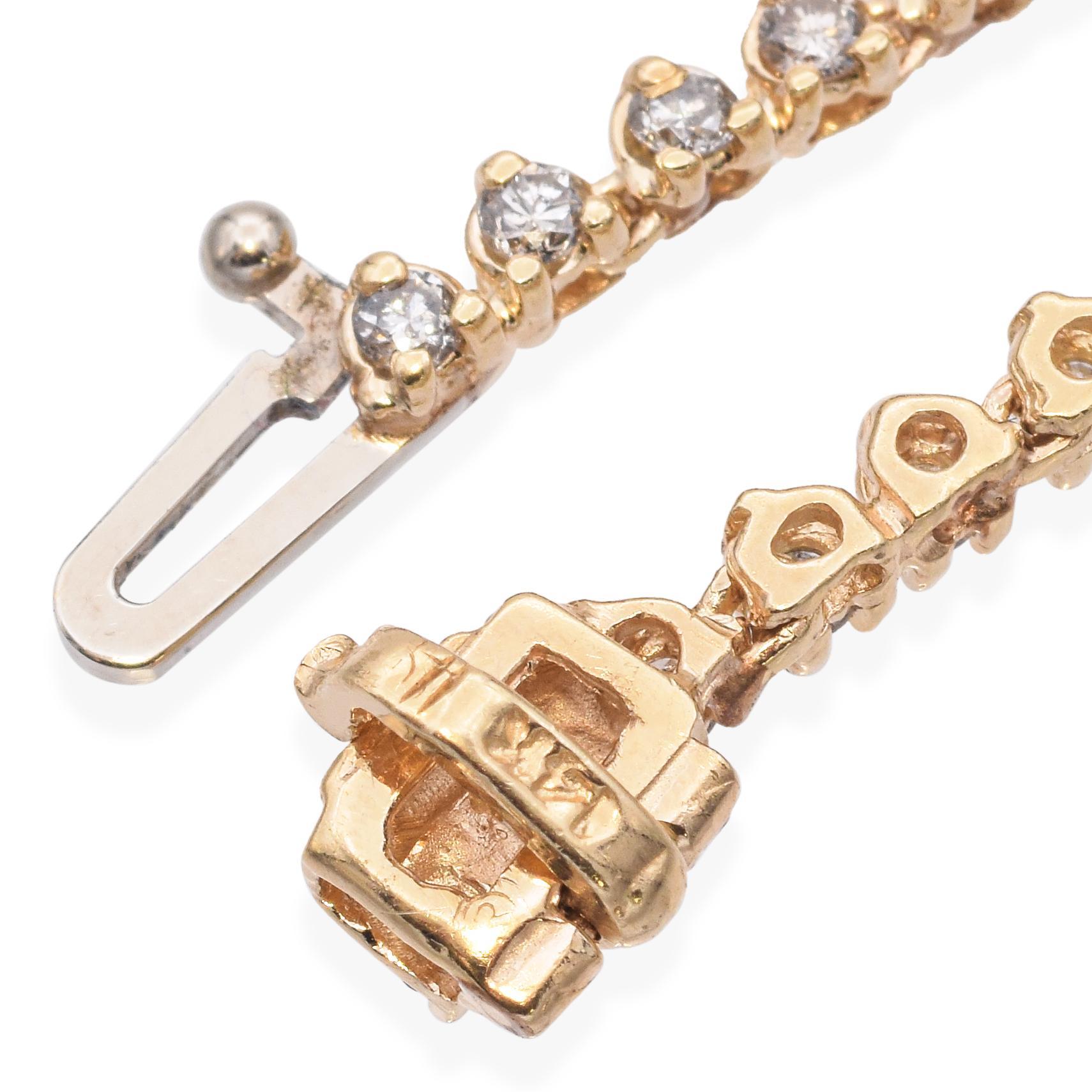 14k Yellow Gold 3.62tcw Diamond Tennis Necklace For Sale 1