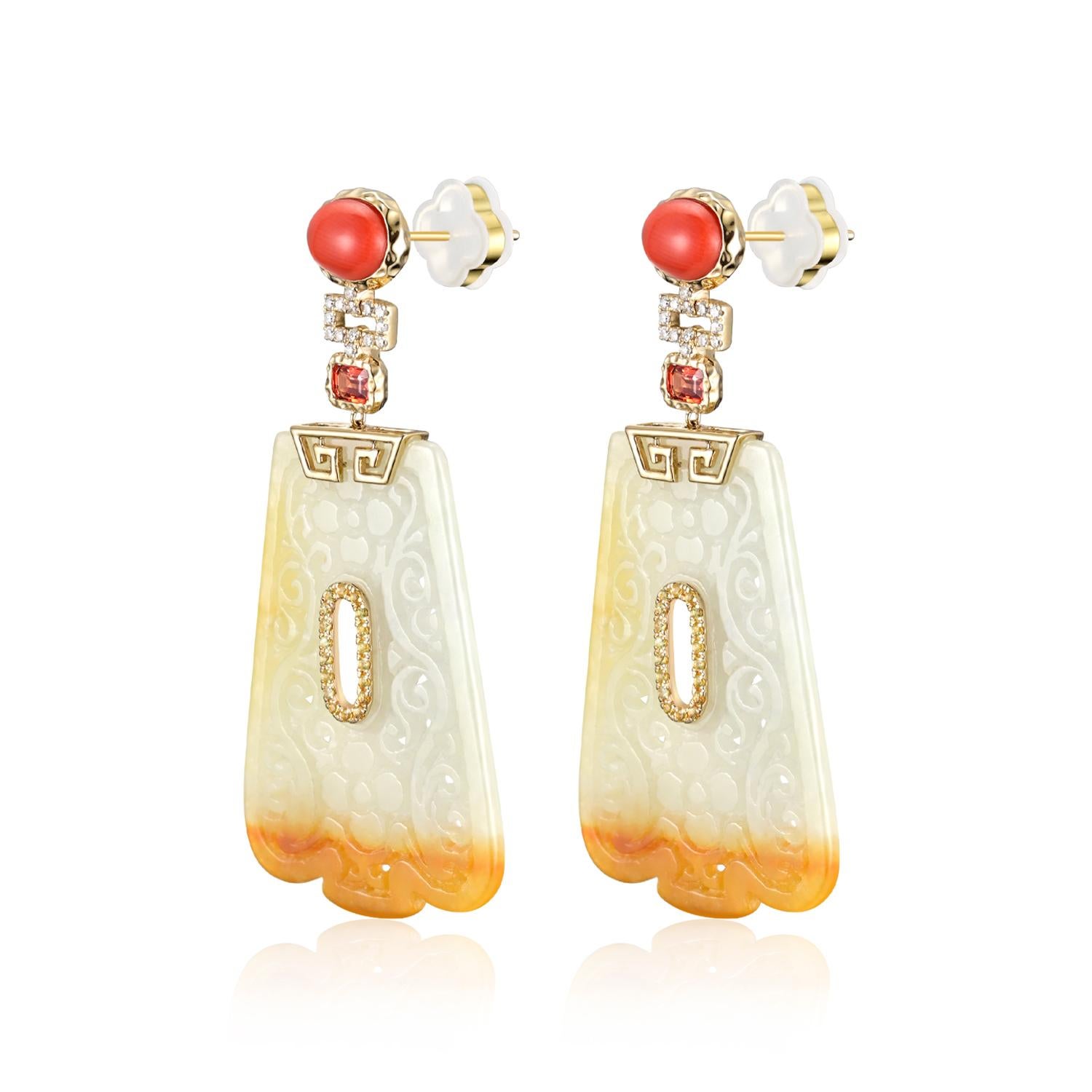 Orecchini pendenti di giada in oro giallo 14K da 38,26 carati con zaffiri fantasia e granati in vendita 1