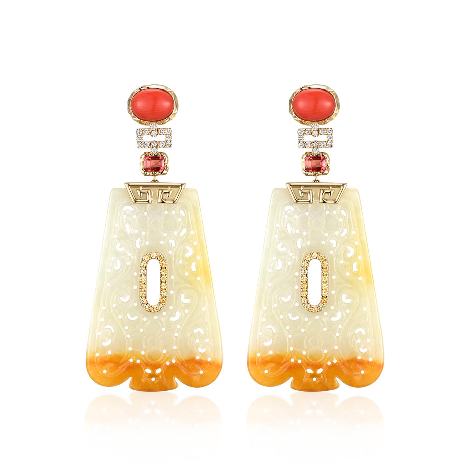 Orecchini pendenti di giada in oro giallo 14K da 38,26 carati con zaffiri fantasia e granati in vendita 2