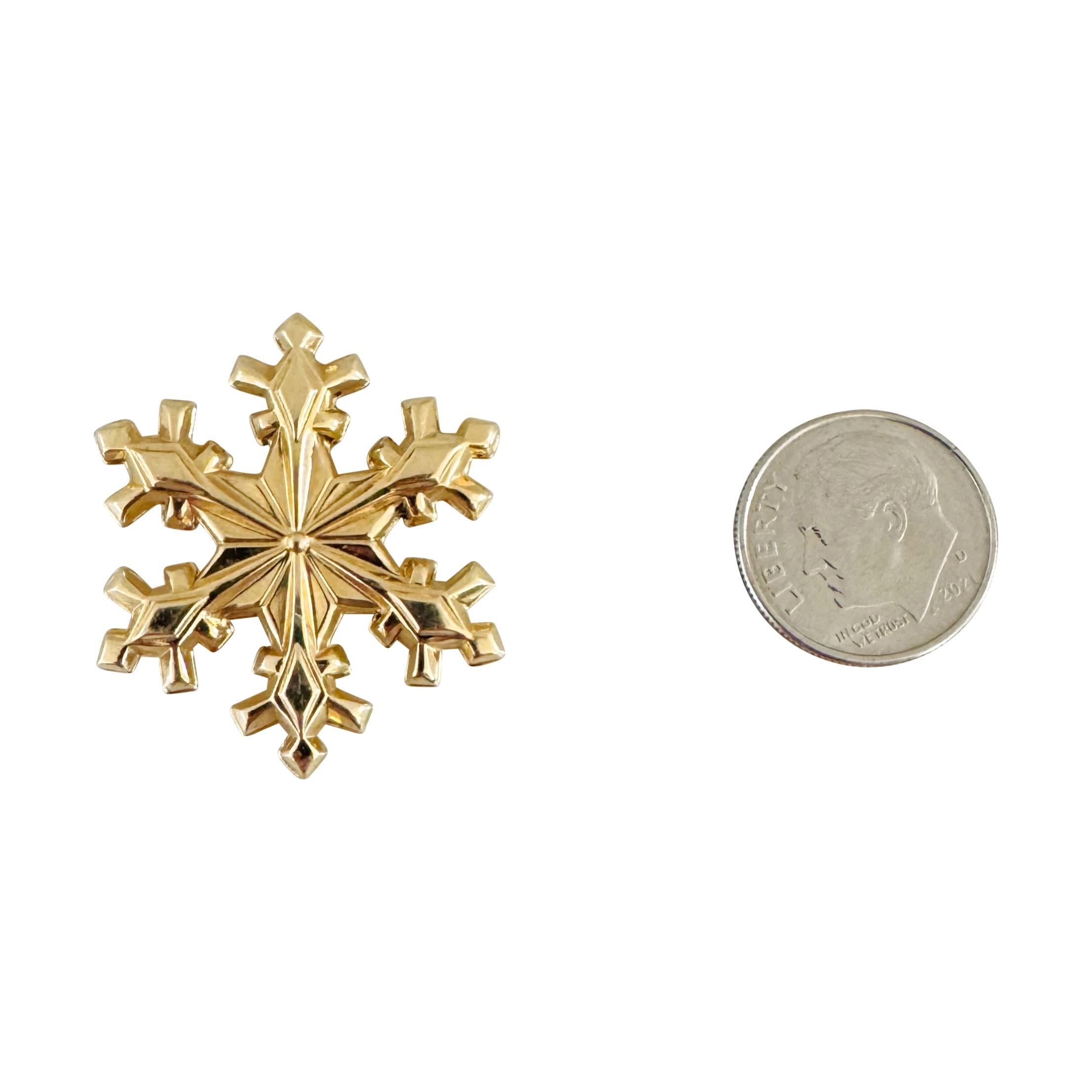 Condition:  Excellent Condition, Professionally Cleaned and Polished
Metal:  14k Gold (Marked, and Professionally Tested)
Weight:  3.8g
Length:  1.2 Inches
Width:  1.2 Inches
Markings:  
