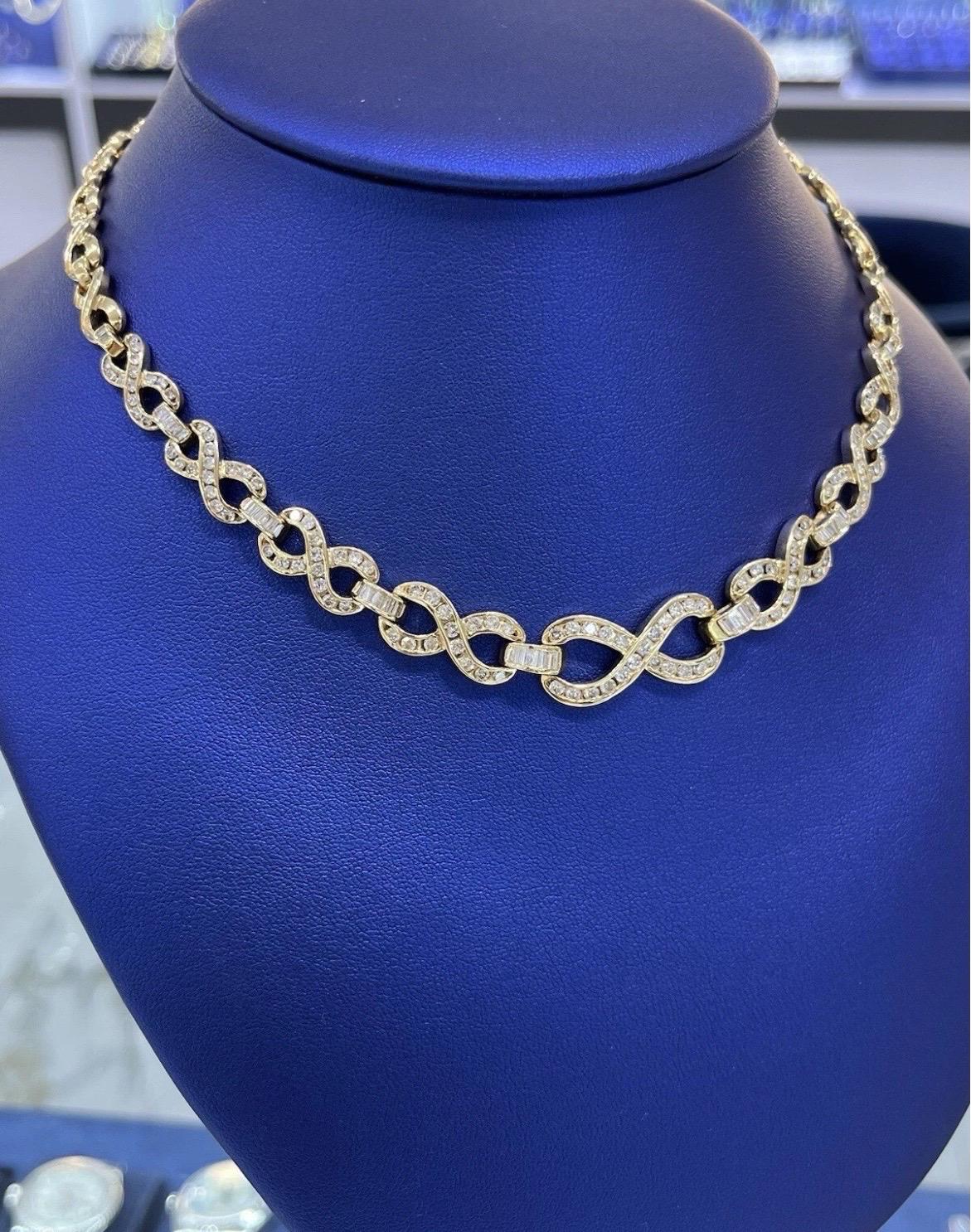 Donna Collana A Link in oro giallo 14k con diamanti tondi e baguette da 3 carati in vendita