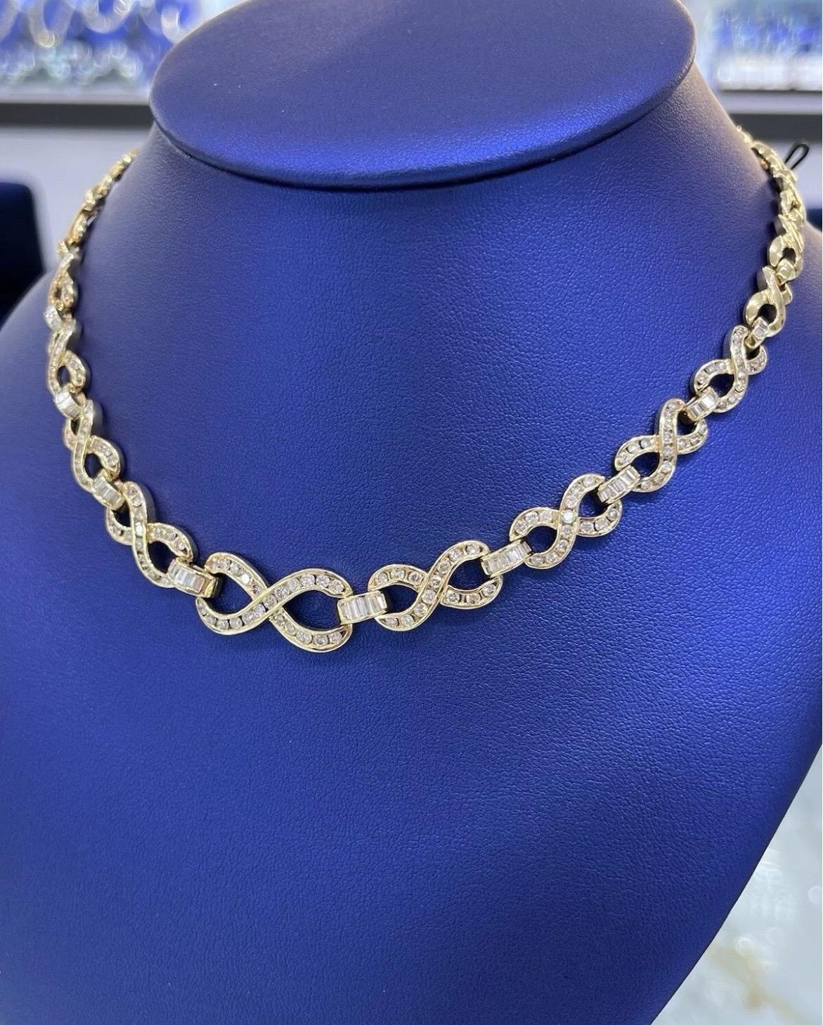 Collana A Link in oro giallo 14k con diamanti tondi e baguette da 3 carati in vendita 1