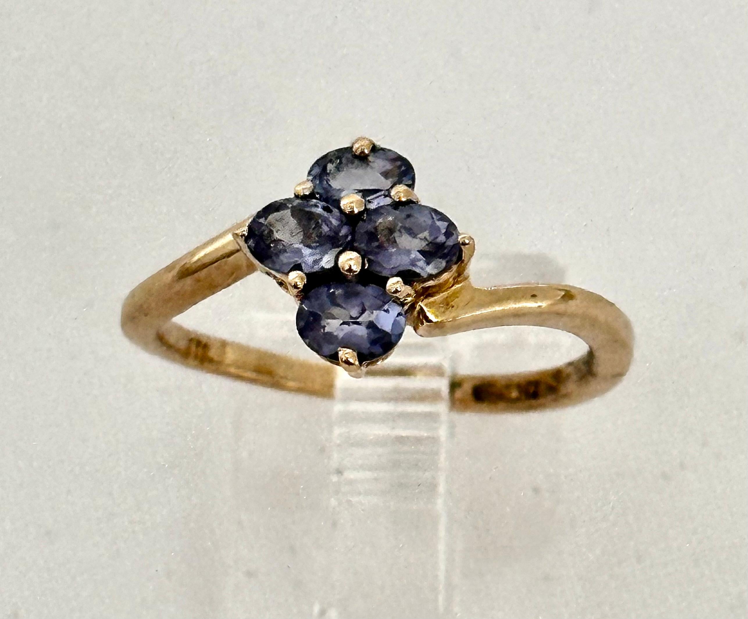 14k Yellow Gold ~ 4 Oval Tanzanite ~ Ring ~ Size 7 In New Condition For Sale In Las Vegas, NV