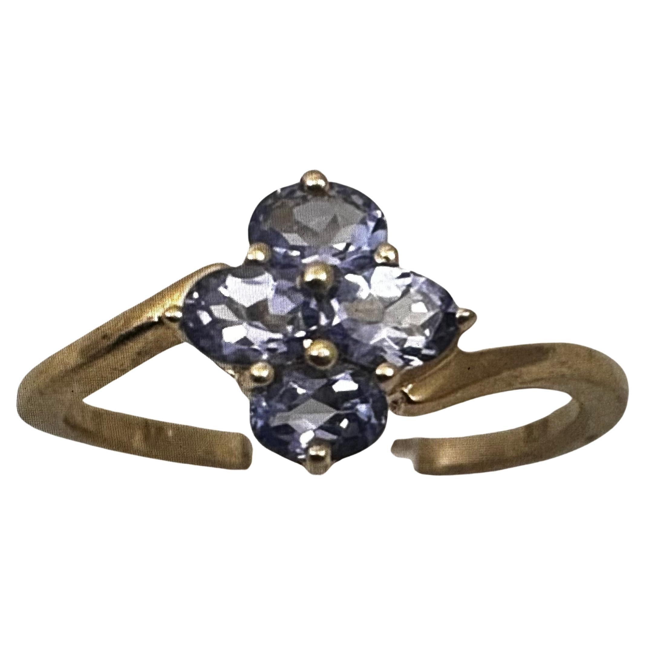 Or jaune 14 carats ~ 4 tanzanites ovales ~ Bague ~ Taille 7