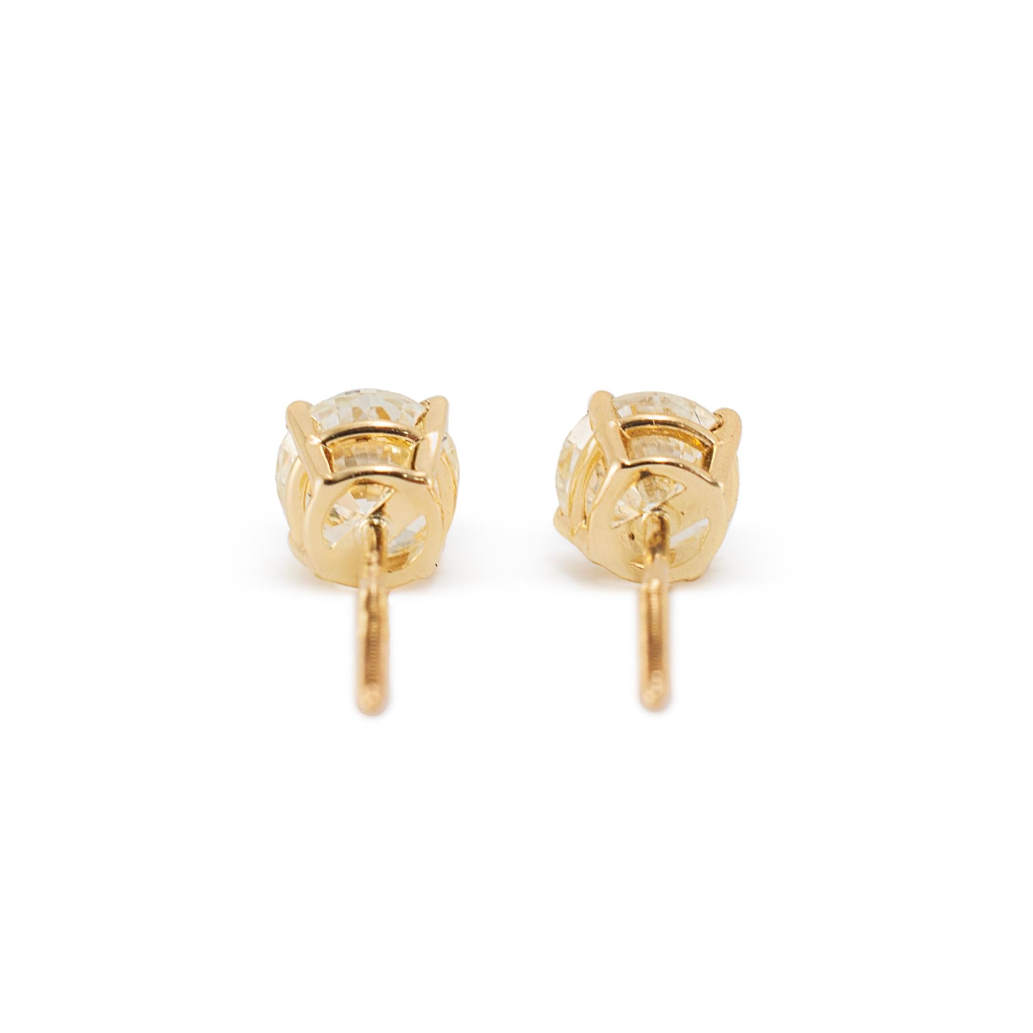 Boucles d'oreilles en or jaune 14K à 4 branches vissées avec 1.03ct de diamant Unisexe en vente