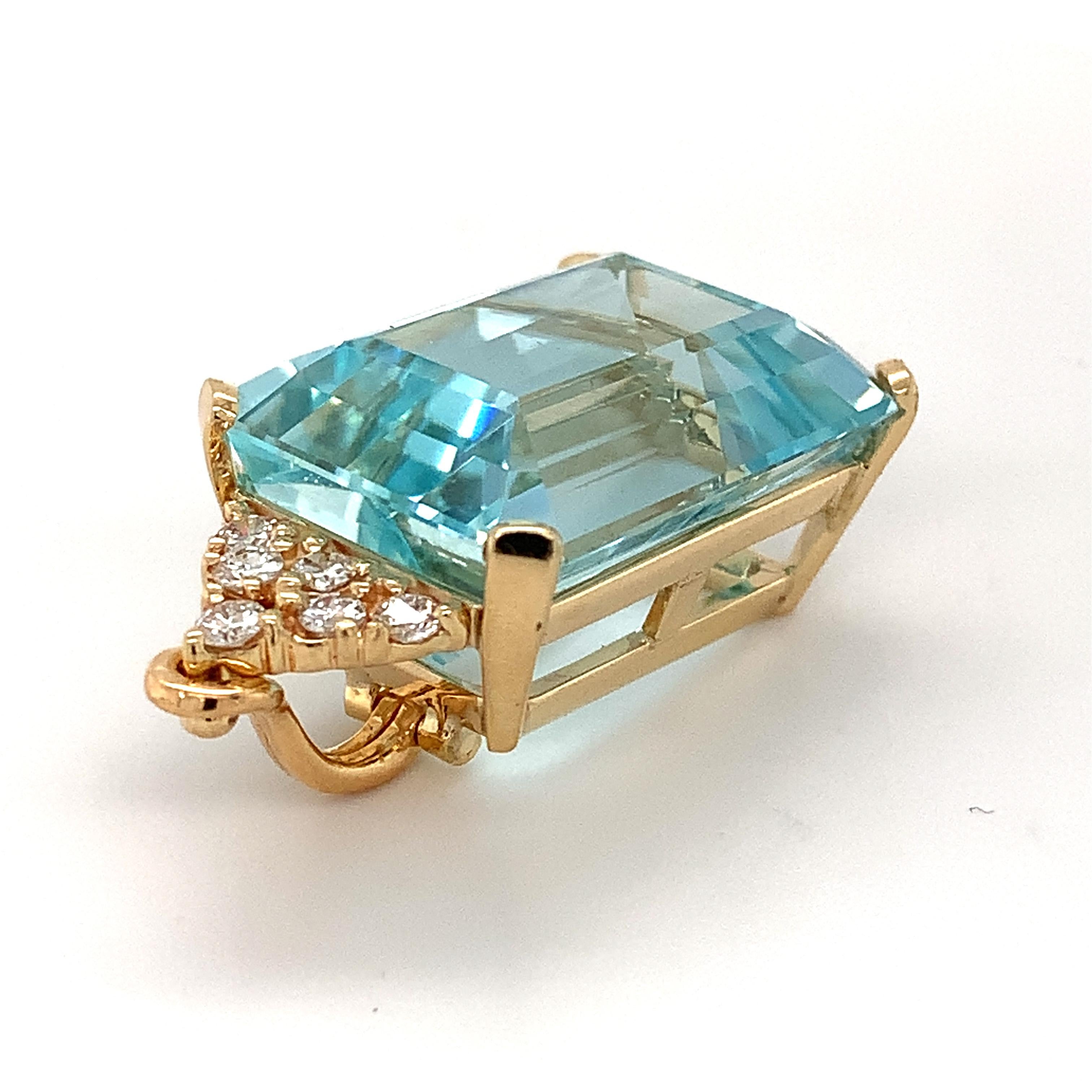 14k Yellow Gold 40 Carat Emerald Cut Aquamarine & Round White Diamond Pendant 1