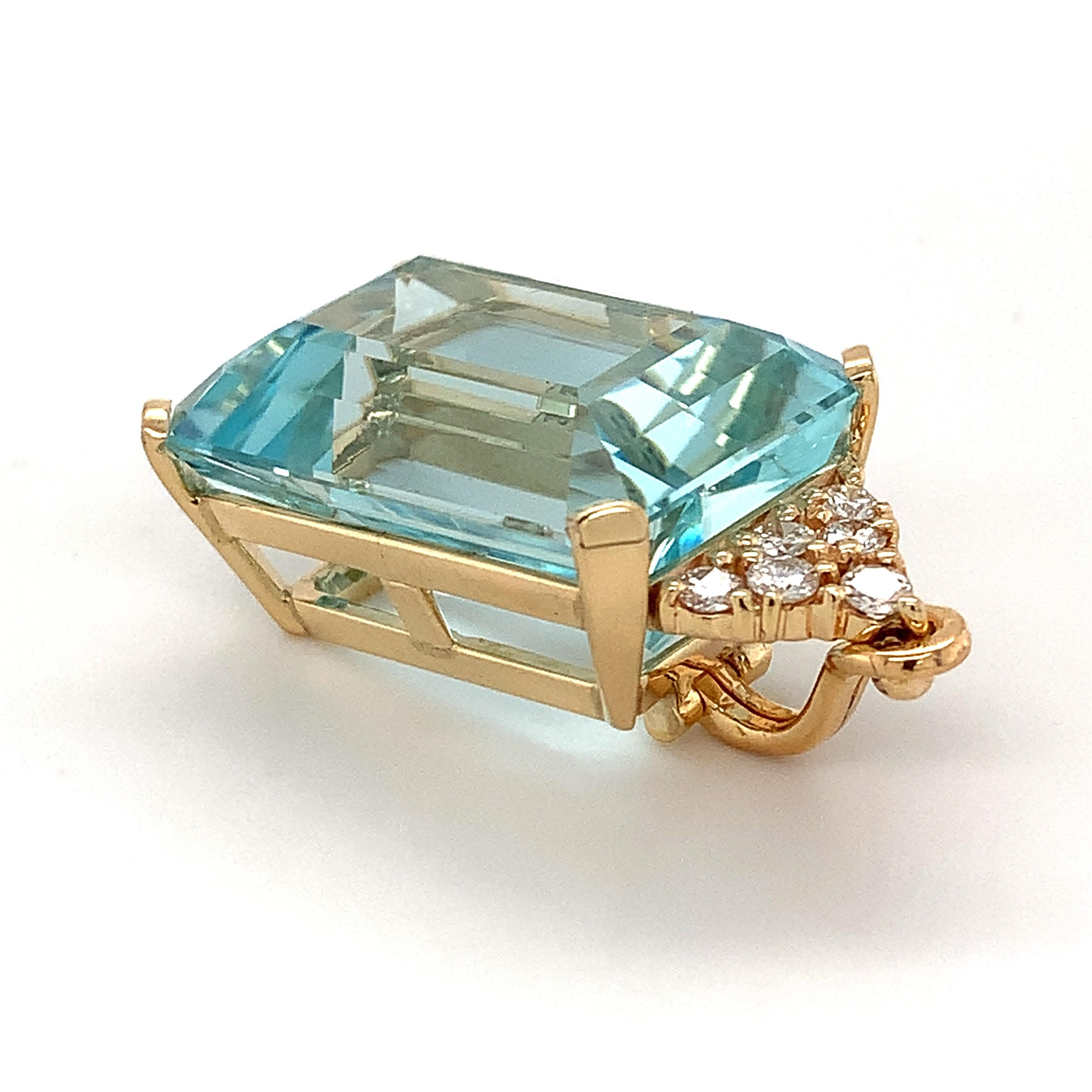 14k Yellow Gold 40 Carat Emerald Cut Aquamarine & Round White Diamond Pendant 3